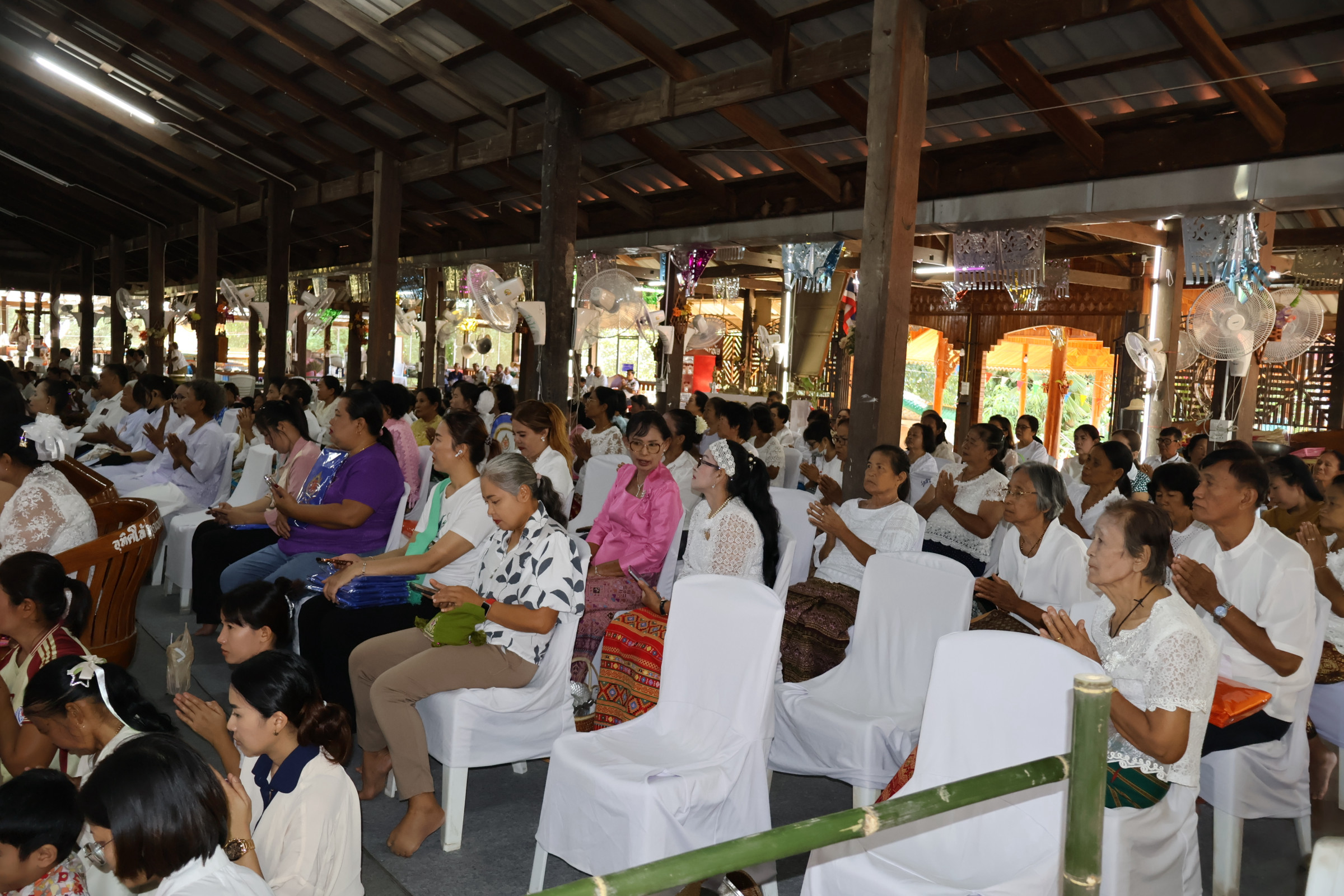 ภาพร่วมพิธีกรรมวัดสารจิตร