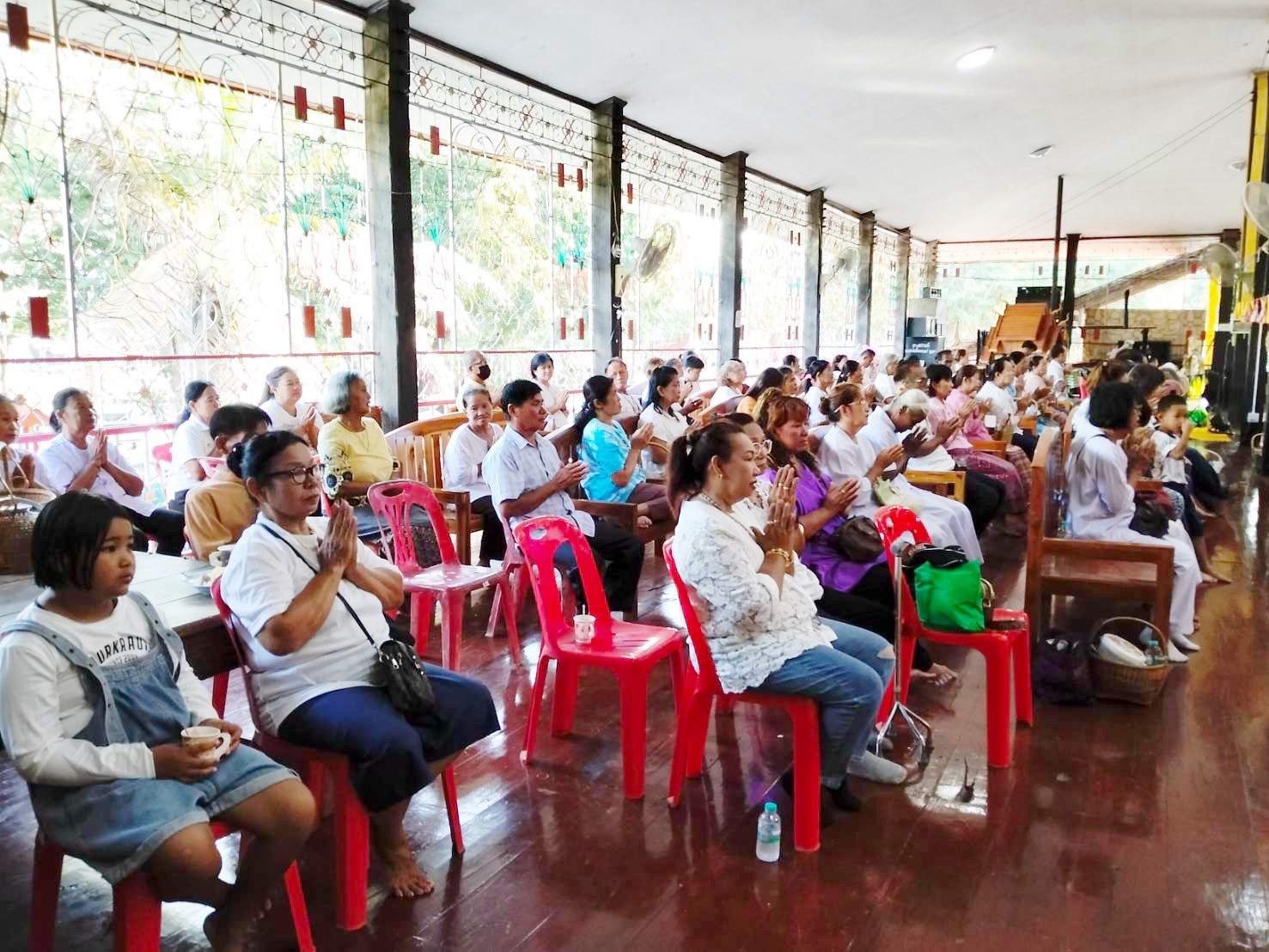 ภาพร่วมพิธีกรรมวัดท่าฉนวน