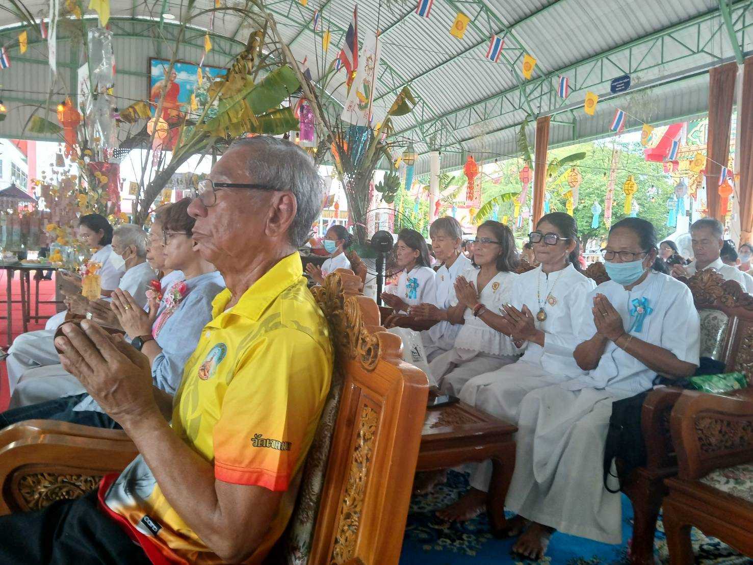 ภาพร่วมพิธีกรรมวัดเขตมงคล