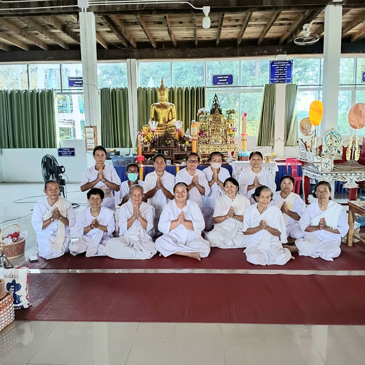 ภาพร่วมพิธีกรรมวัดหนองบัว