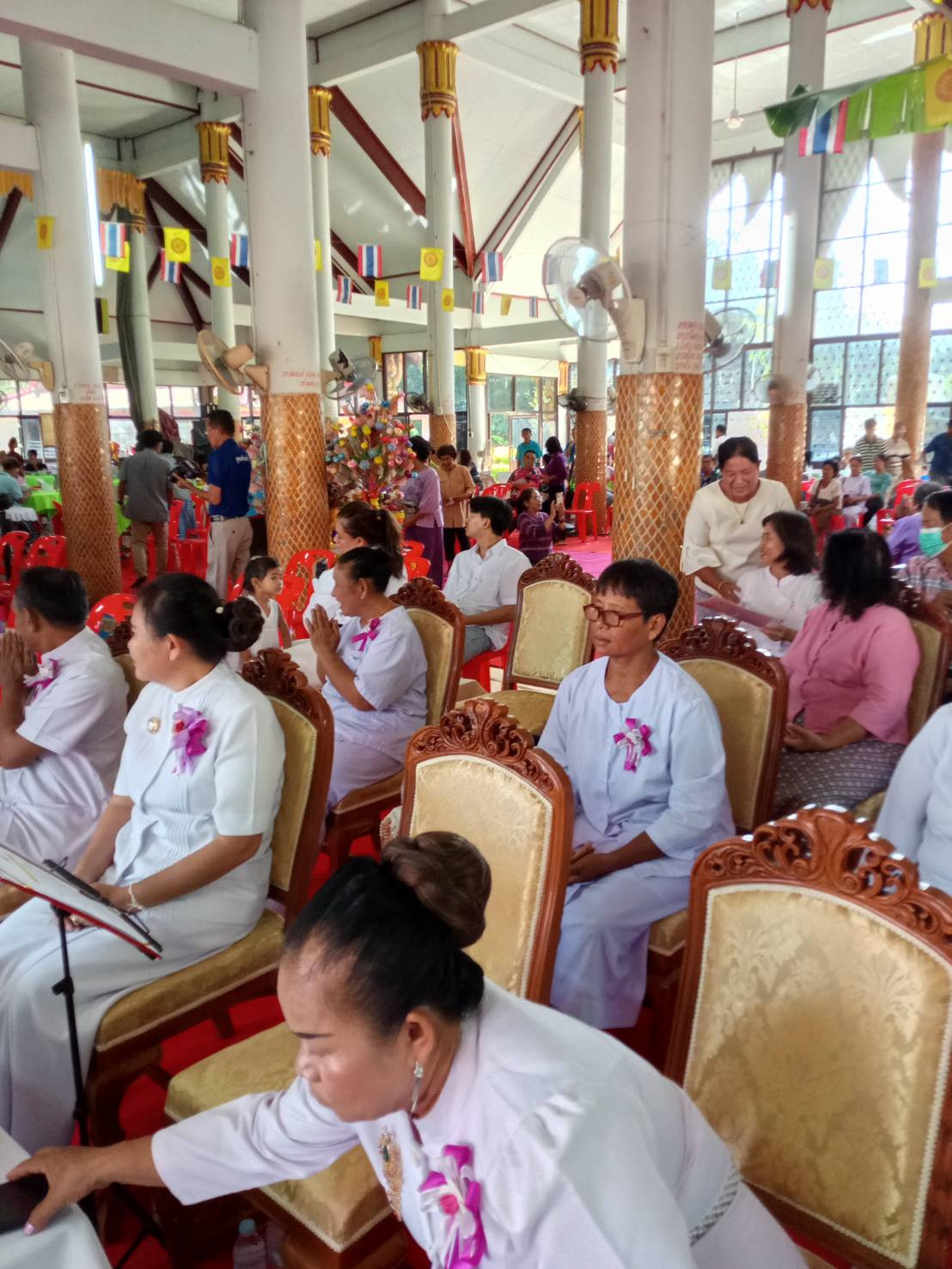 ภาพร่วมพิธีกรรมวัดวังแดง