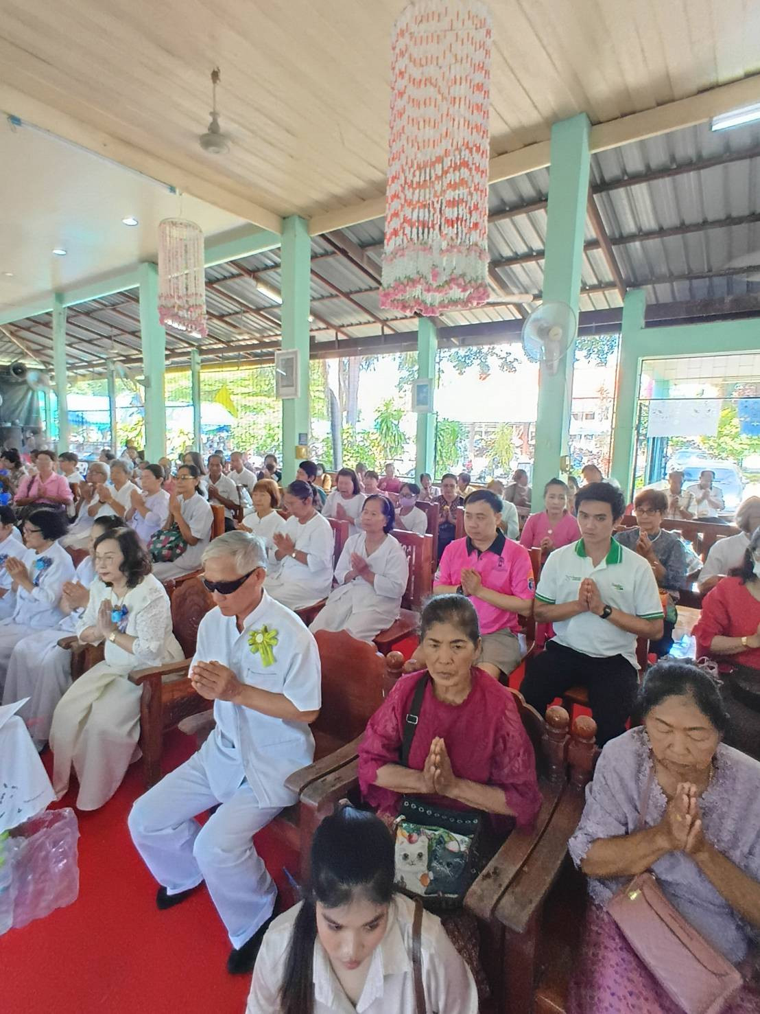 ภาพร่วมพิธีกรรมวัดหนองคันธมาศ