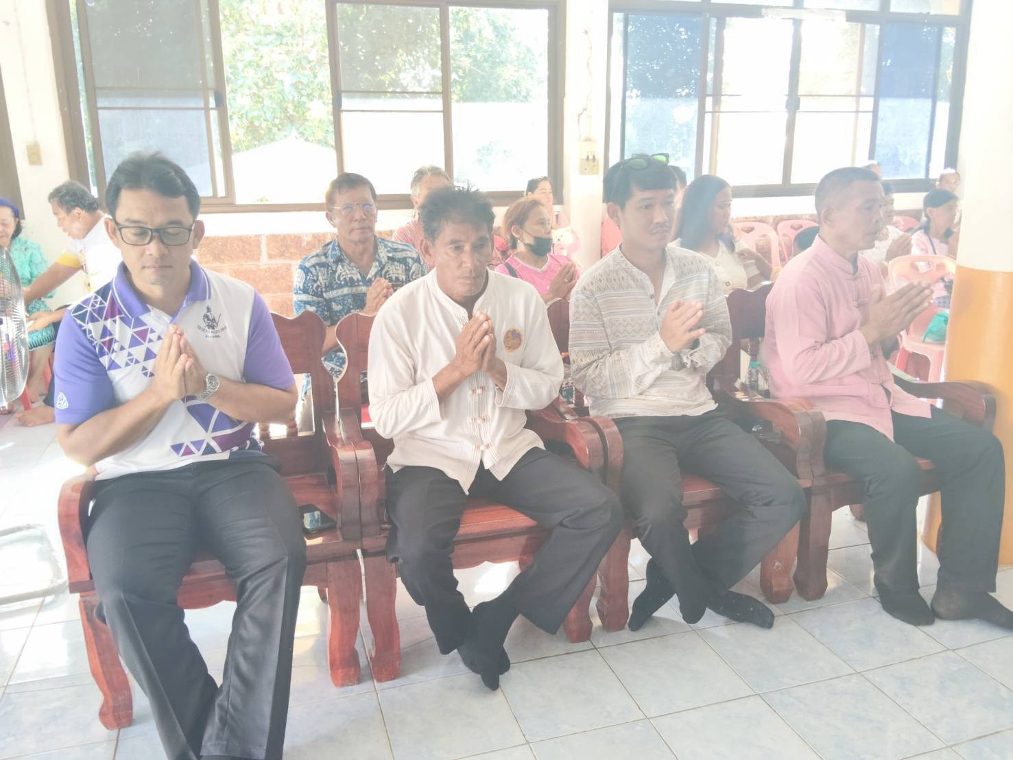 ภาพร่วมพิธีกรรมวัดฟากบึง