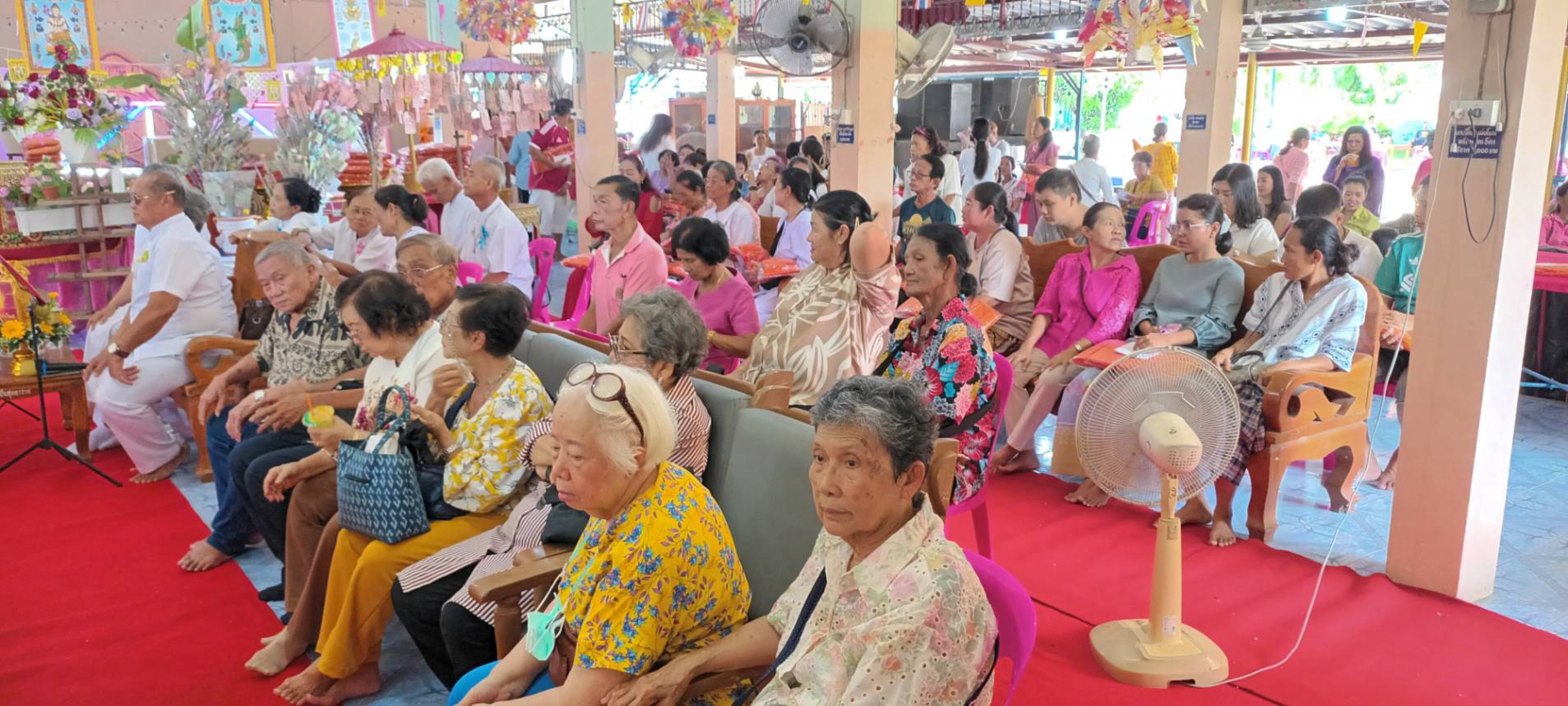 ภาพร่วมพิธีกรรมวัดปิ่นสุทธาวาส