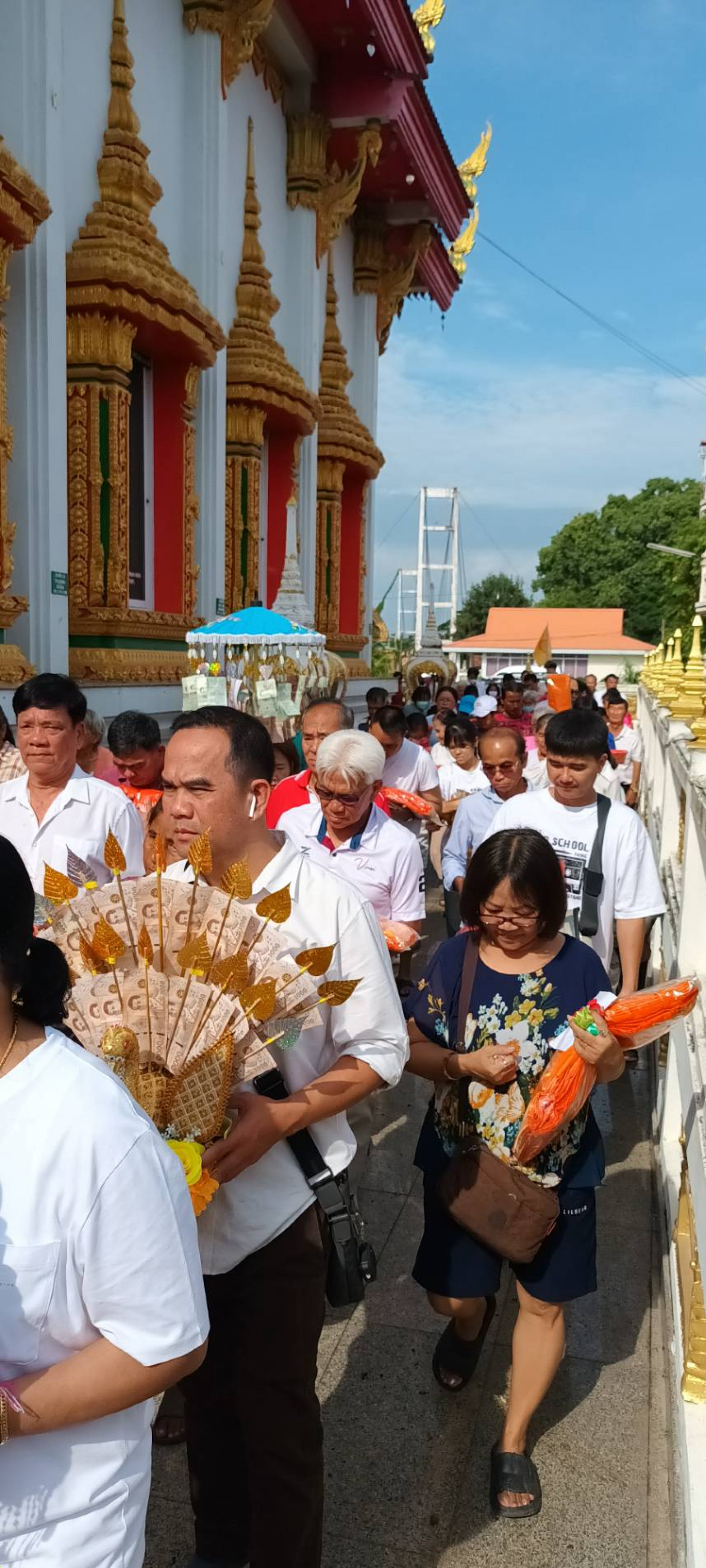 ภาพร่วมพิธีกรรมวัดงิ้วราย