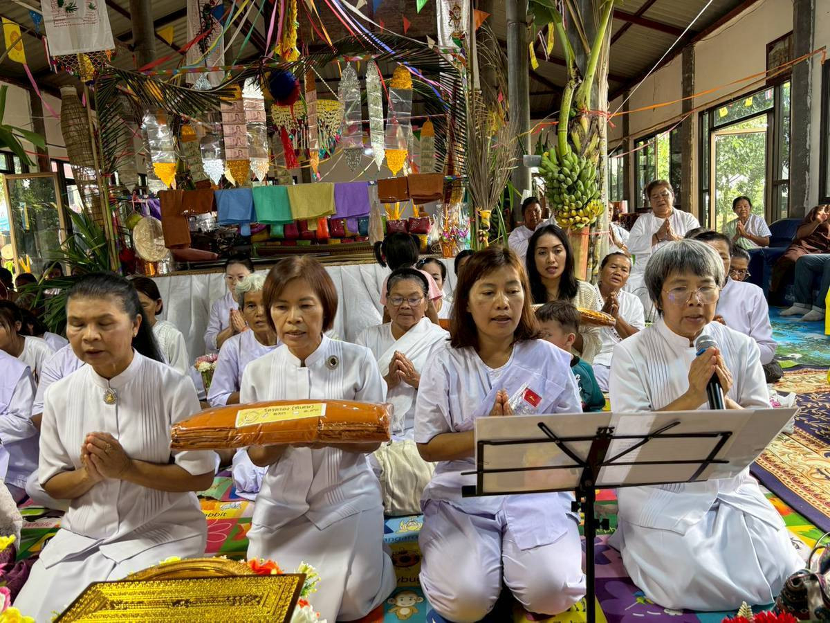 ภาพกล่าวคำถวายกฐินวัดมณีรัตนาราม