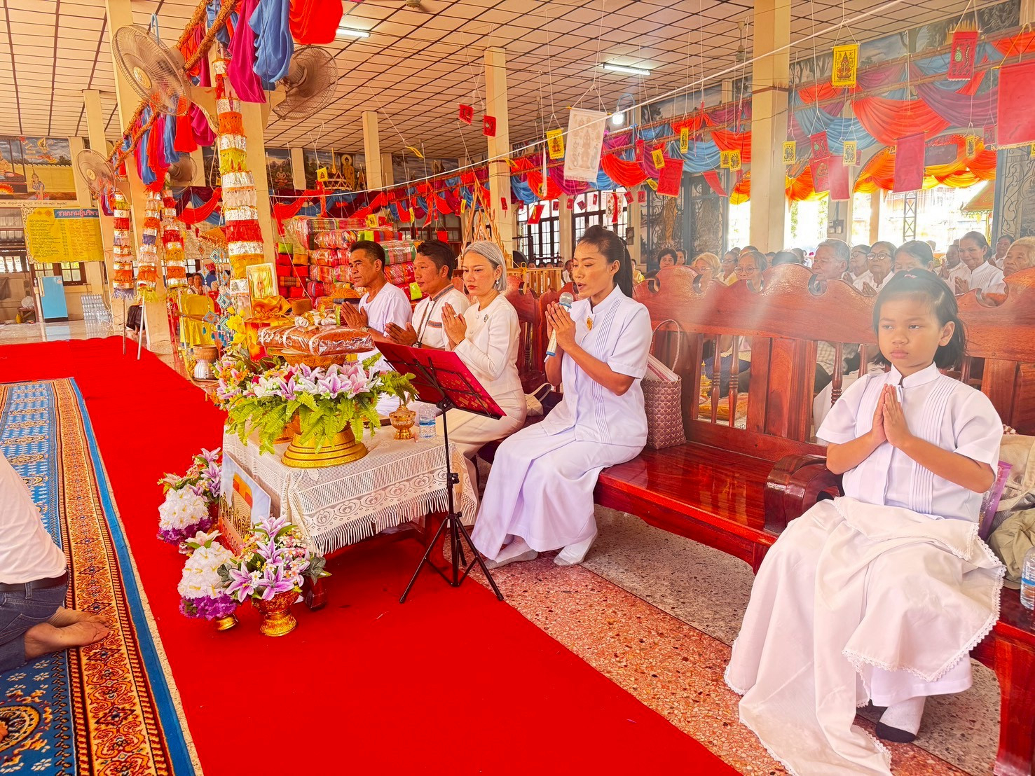 ภาพกล่าวคำถวายกฐินวัดตาลบ้านหนองดินดำ