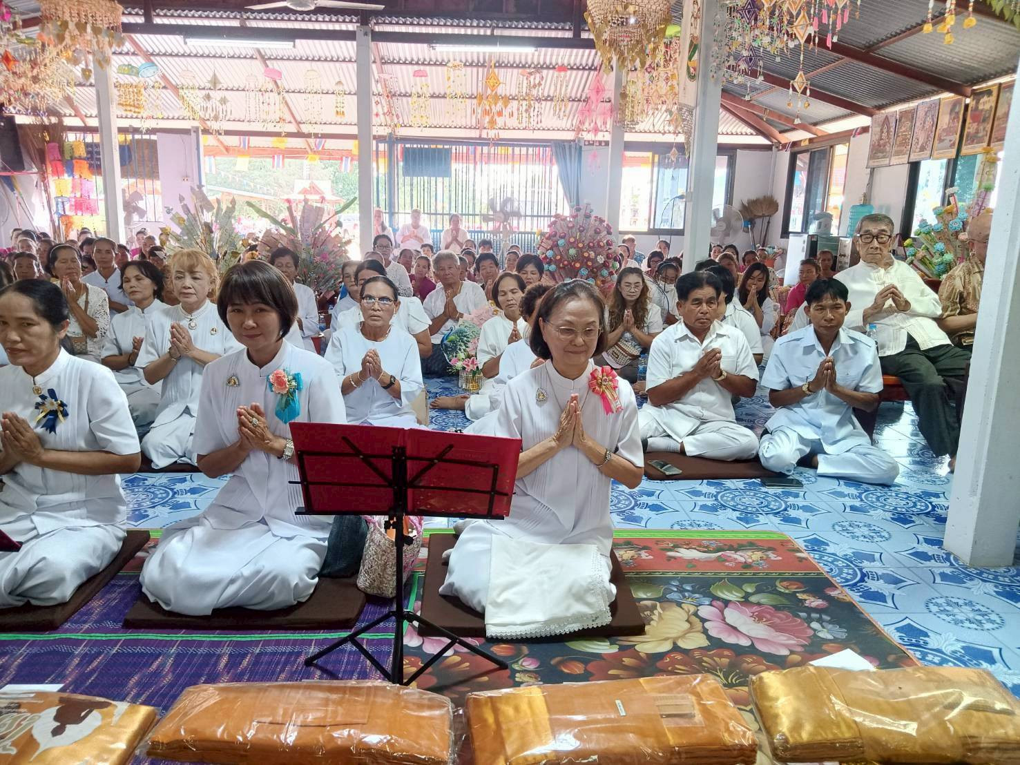 ภาพร่วมพิธีกรรมที่พักสงฆ์ฉิมพลีวณาราม
