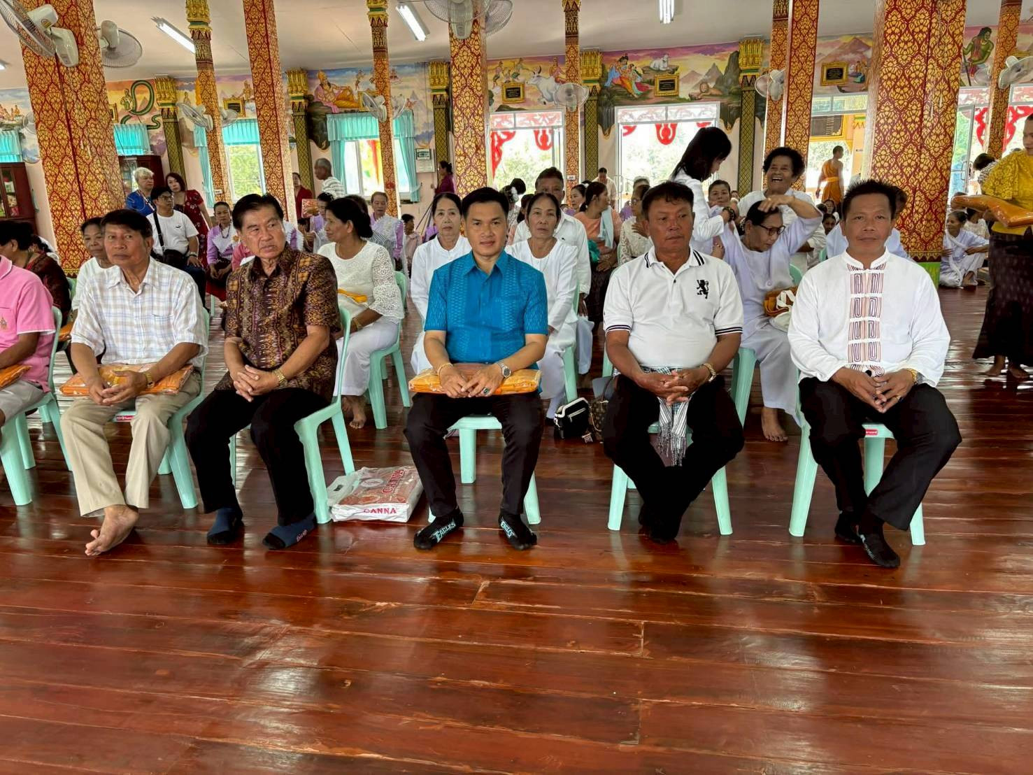 ภาพร่วมพิธีกรรมวัดศรีสวัสดิ์บรรพต