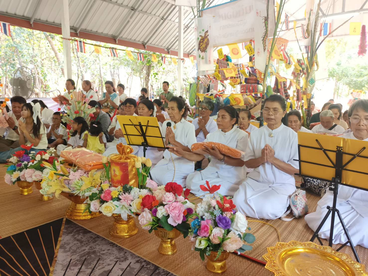 ภาพกล่าวคำถวายกฐินที่พักสงฆ์พุทธานุสสติ