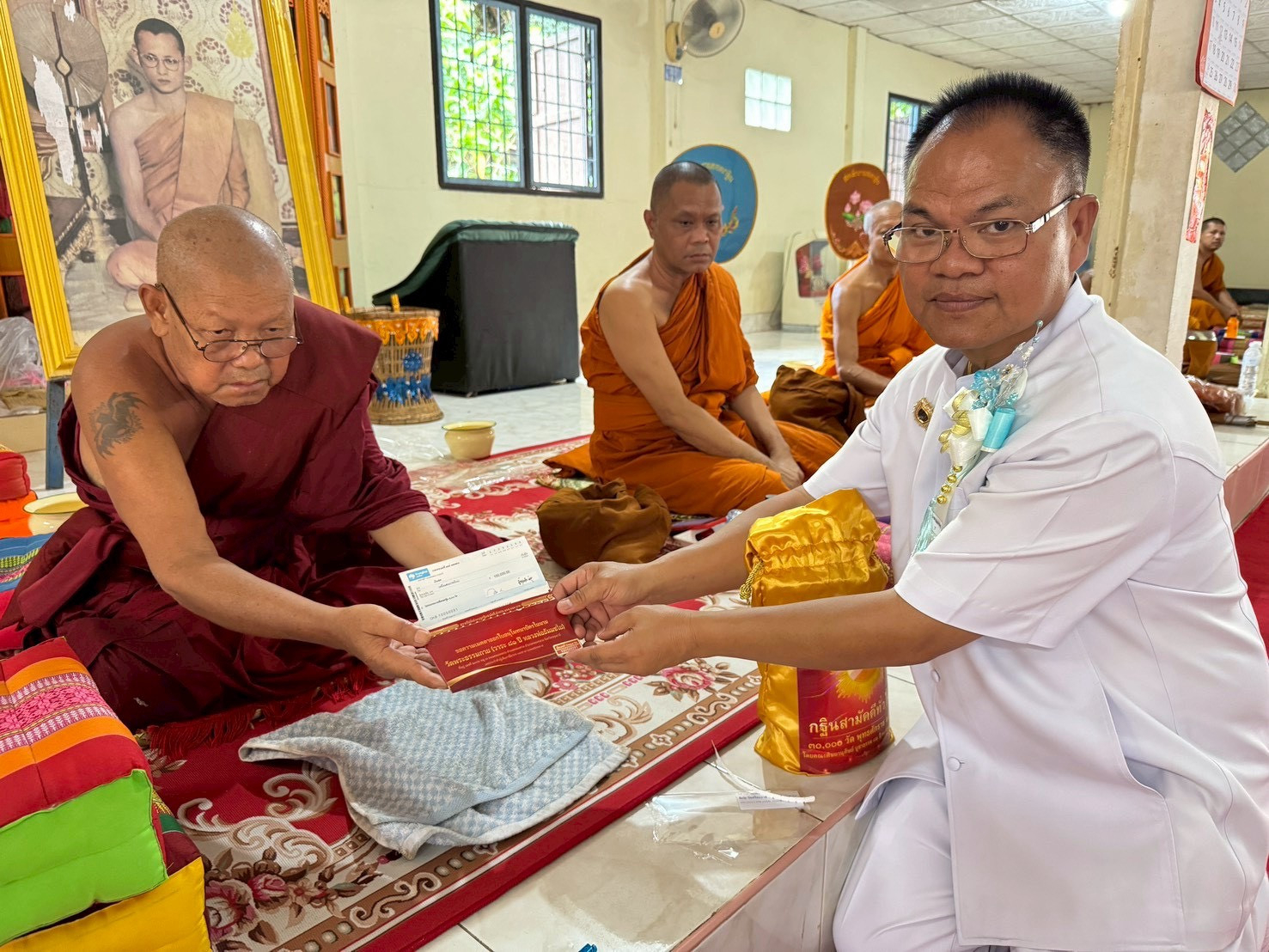 ภาพร่วมพิธีกรรมวัดศรีสะอาด