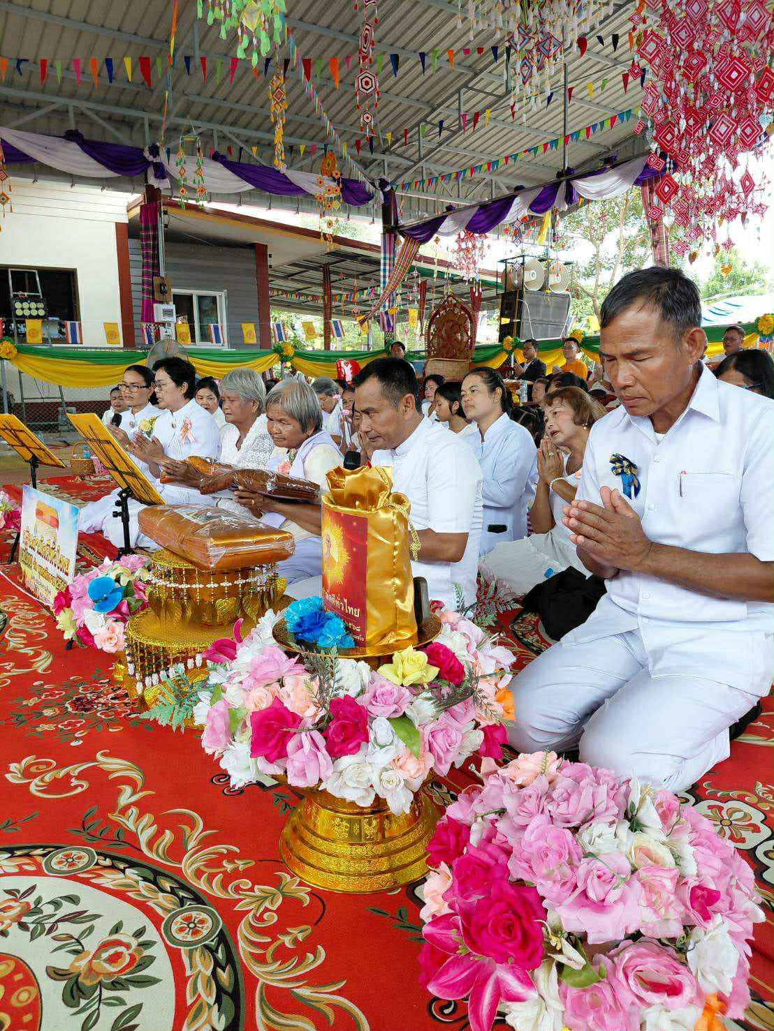 ภาพร่วมพิธีกรรมวัดปทุมทอง(บ้านหนองแหน)