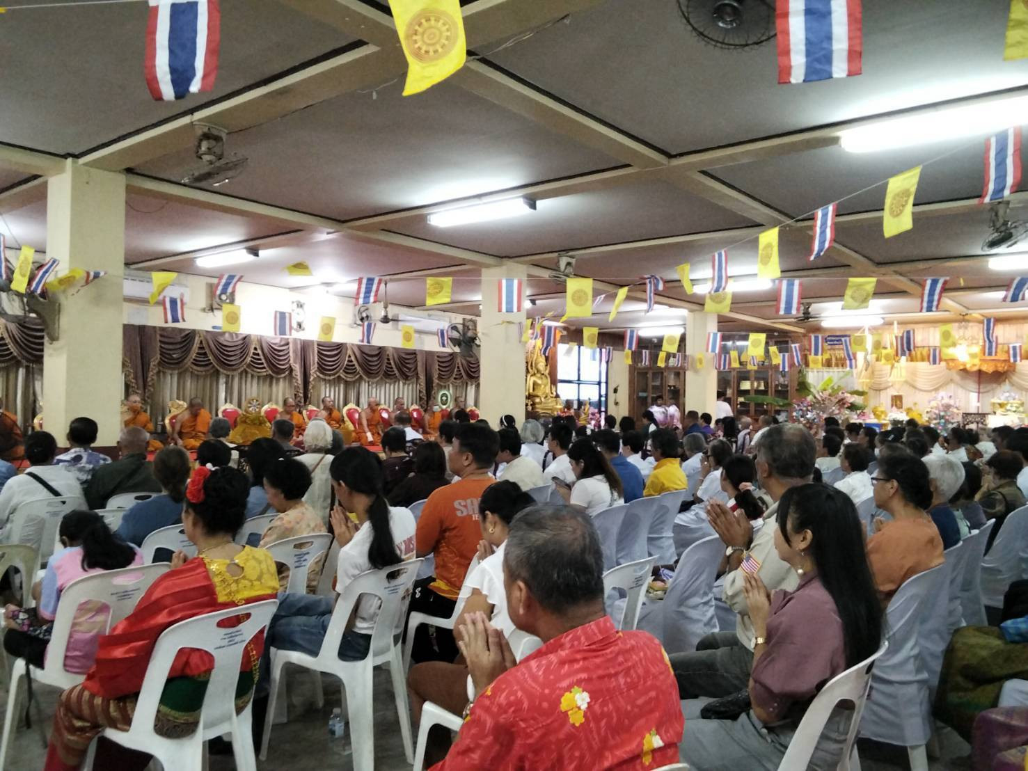 ภาพร่วมพิธีกรรมวัดพิชิตปิตยาราม