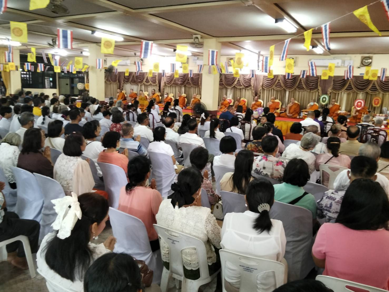 ภาพร่วมพิธีกรรมวัดพิชิตปิตยาราม