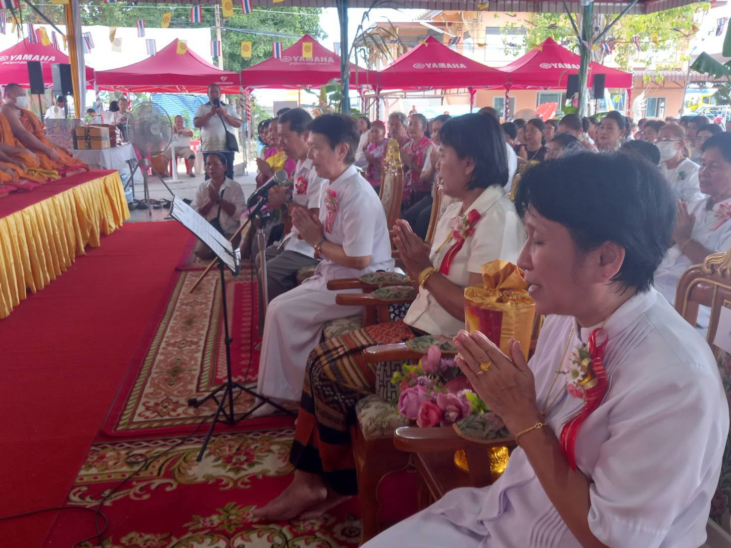 ภาพกล่าวคำถวายกฐินวัดตลาดใต้