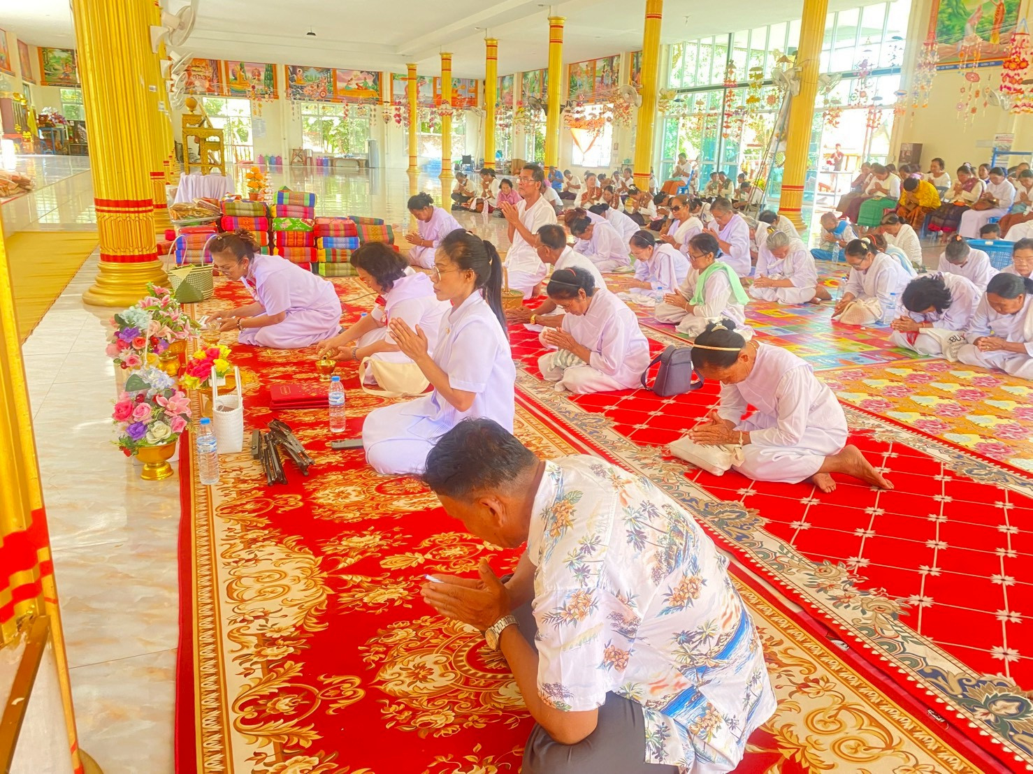 ภาพร่วมพิธีกรรมวัดโนนจำปาทอง