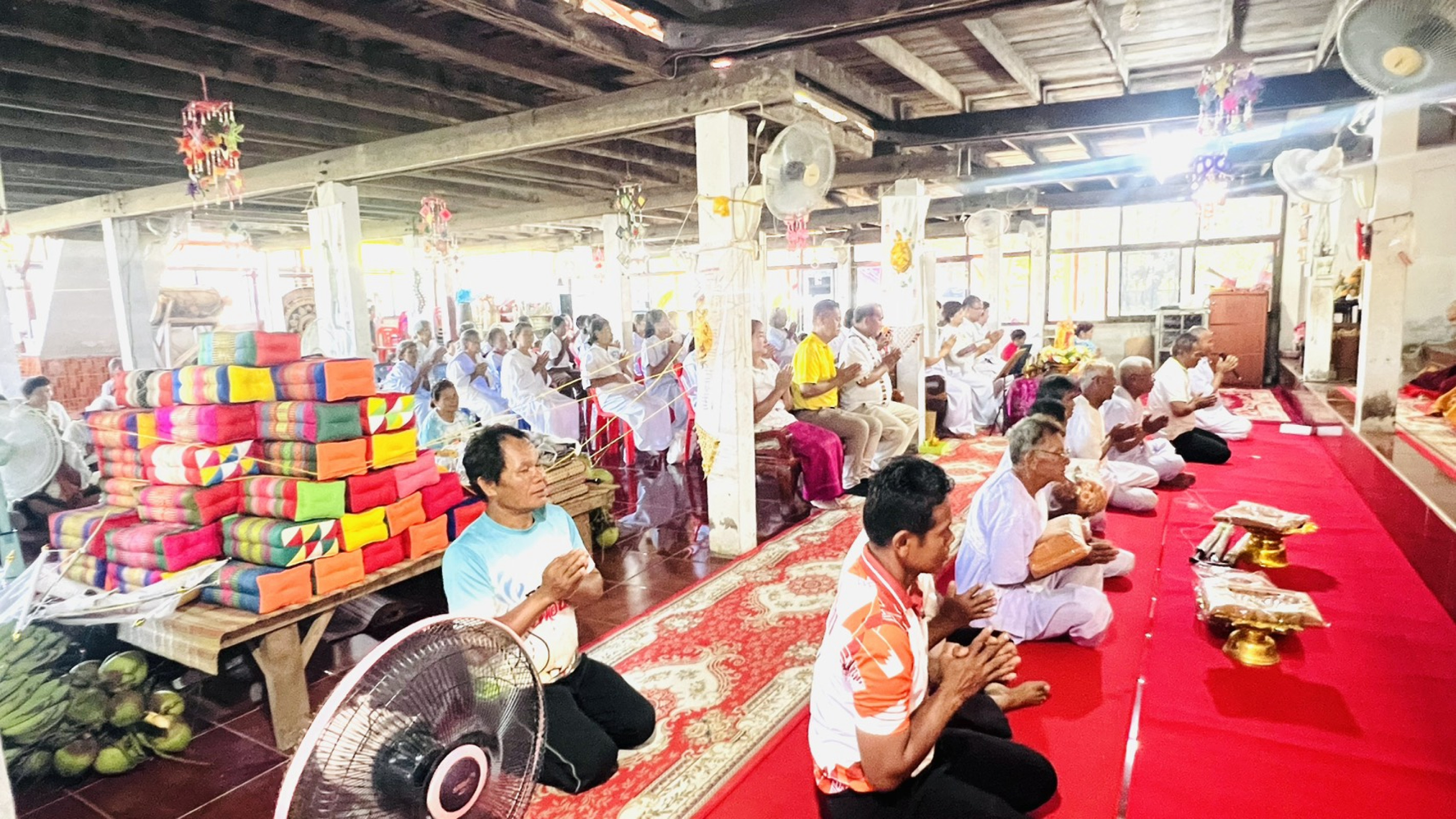 ภาพร่วมพิธีกรรมวัดท่าสามัคคี