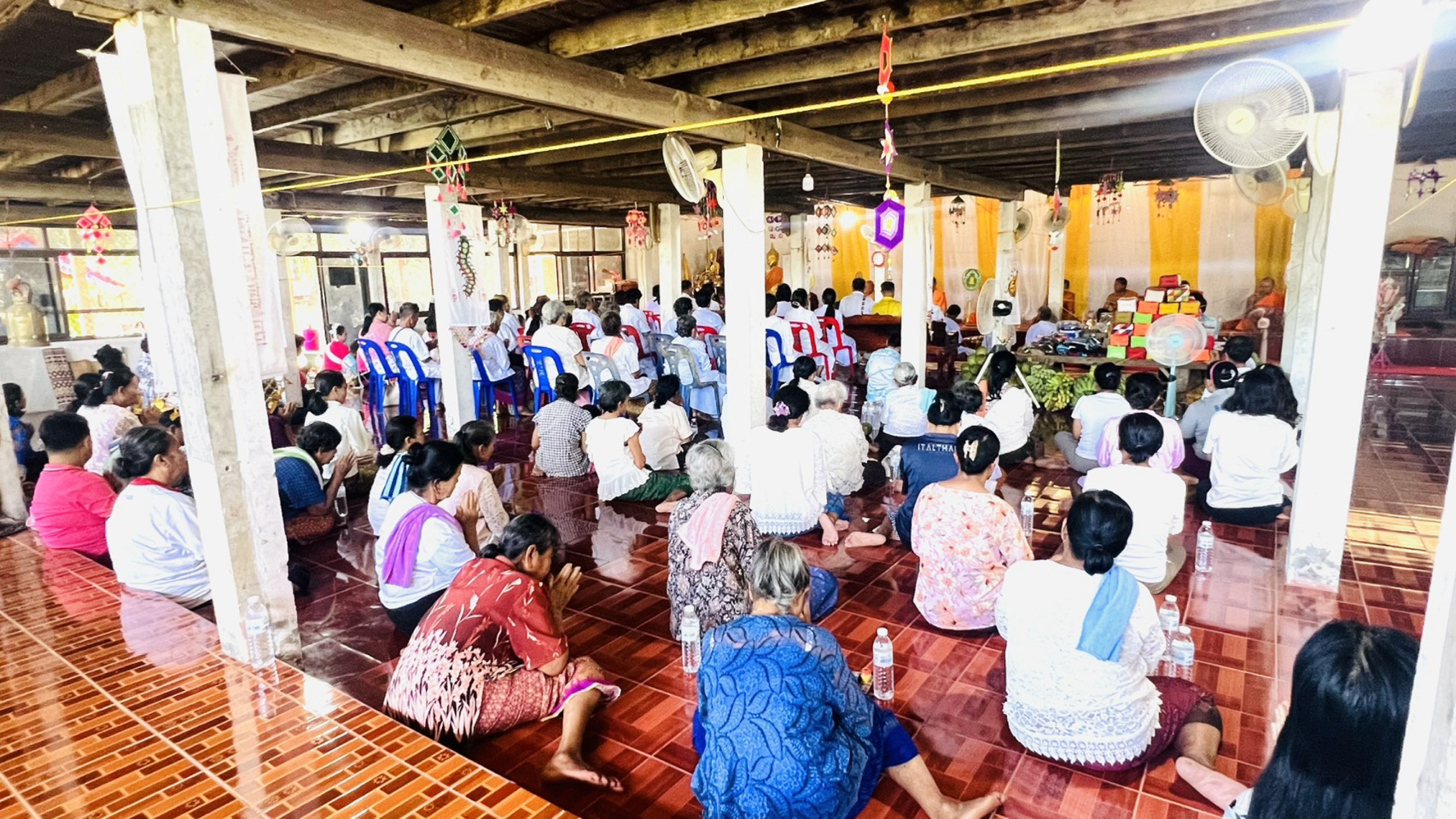 ภาพร่วมพิธีกรรมวัดท่าสามัคคี