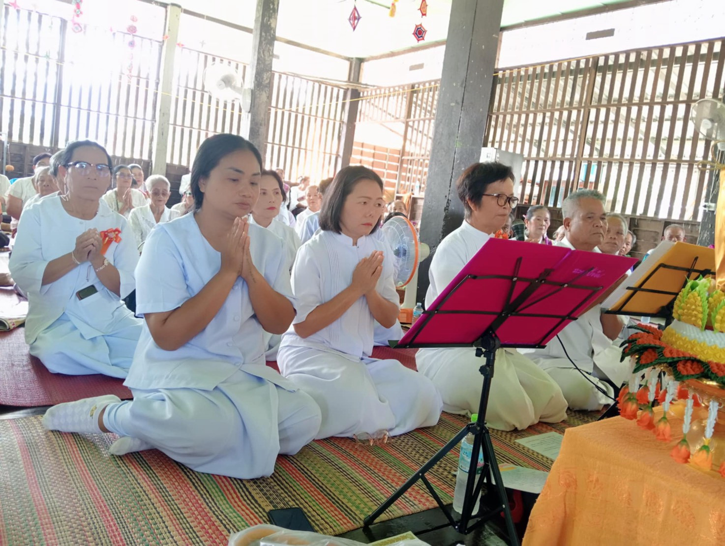 ภาพร่วมพิธีกรรมวัดเวฬุวันวนาราม