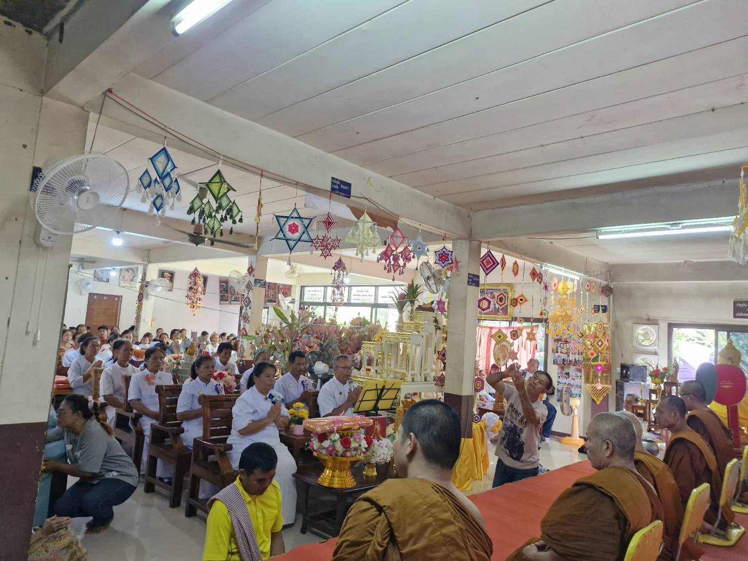 ภาพร่วมพิธีกรรมวัดป่าข้าว