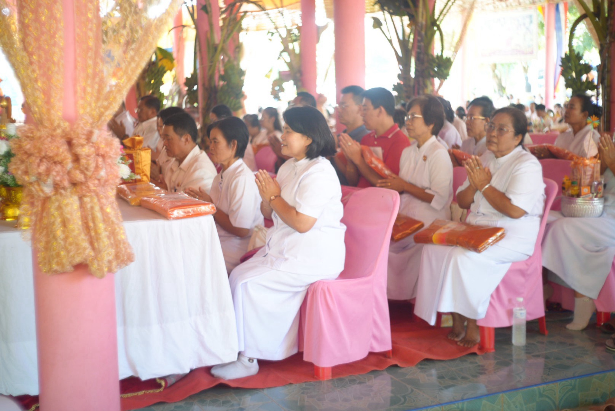 ภาพร่วมพิธีกรรมวัดโค้งขนัน