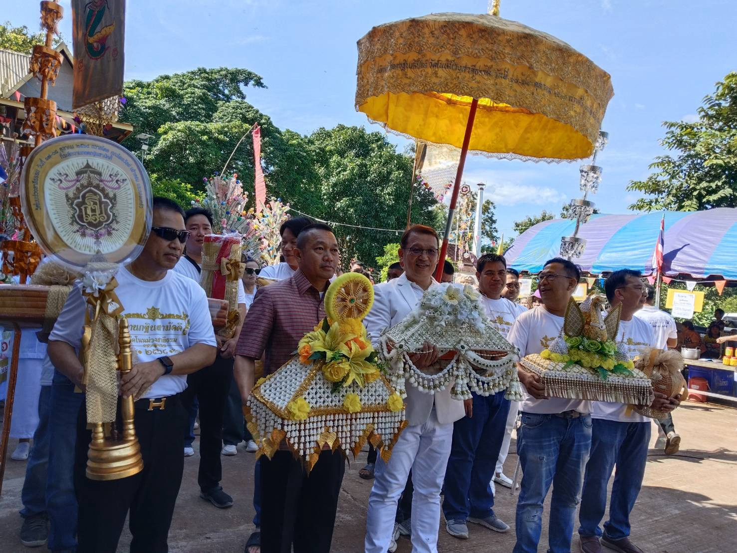 ภาพร่วมพิธีกรรมวัดโน่นม่วงสาลีธรรม