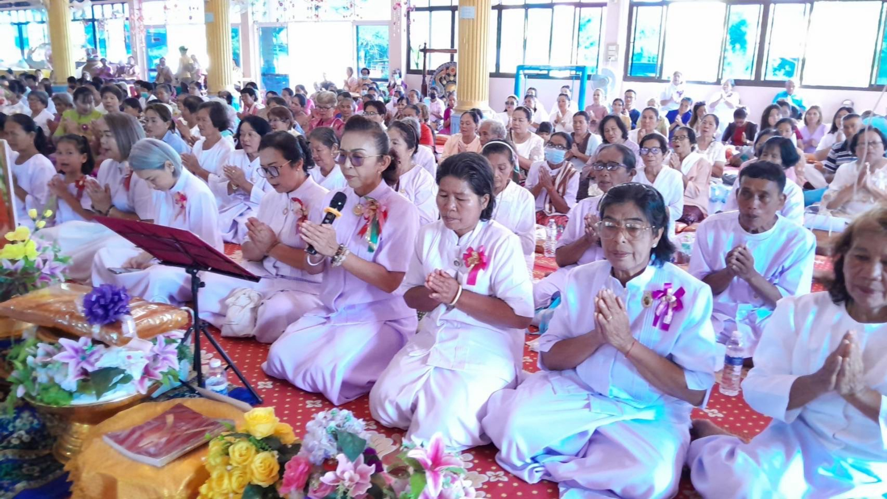 ภาพร่วมพิธีกรรมวัดวรญาติบำรุง