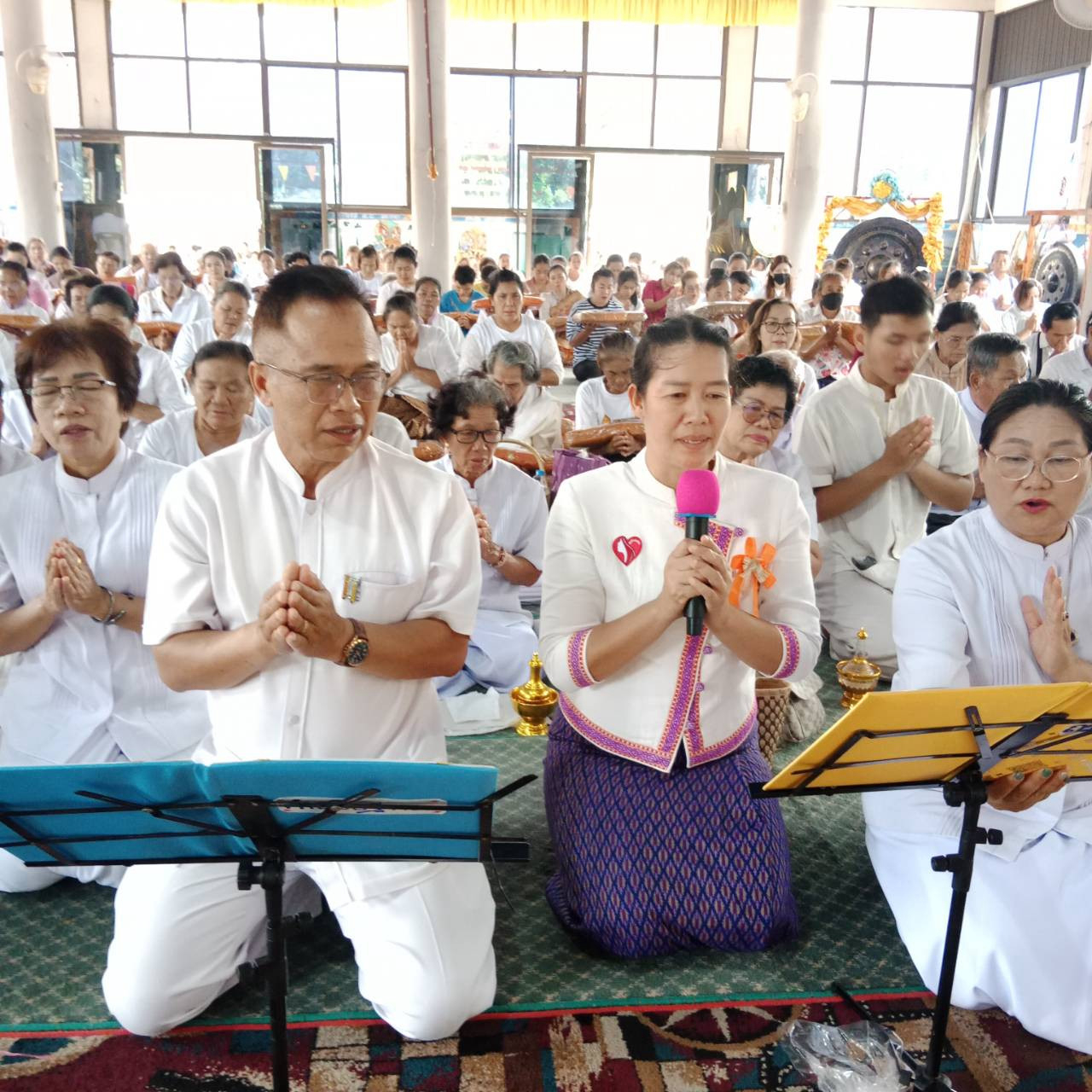 ภาพร่วมพิธีกรรมวัดพระธาตุแก้งกอย