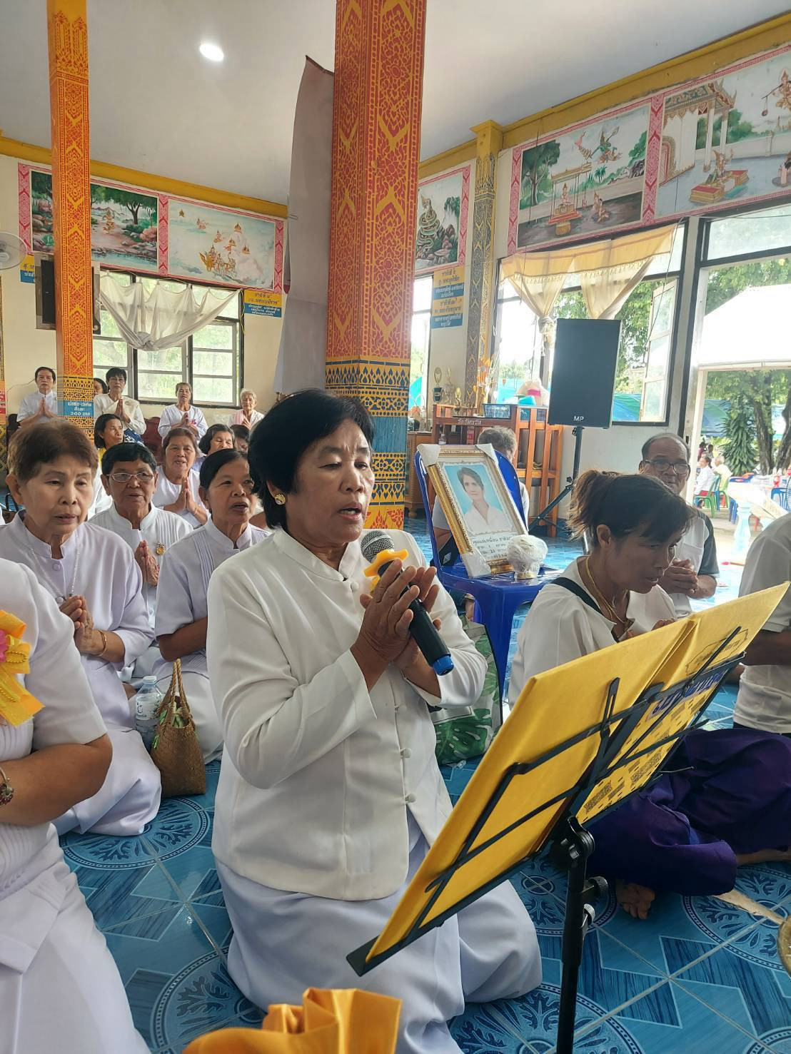 ภาพร่วมพิธีกรรมวัดอัมพวัน