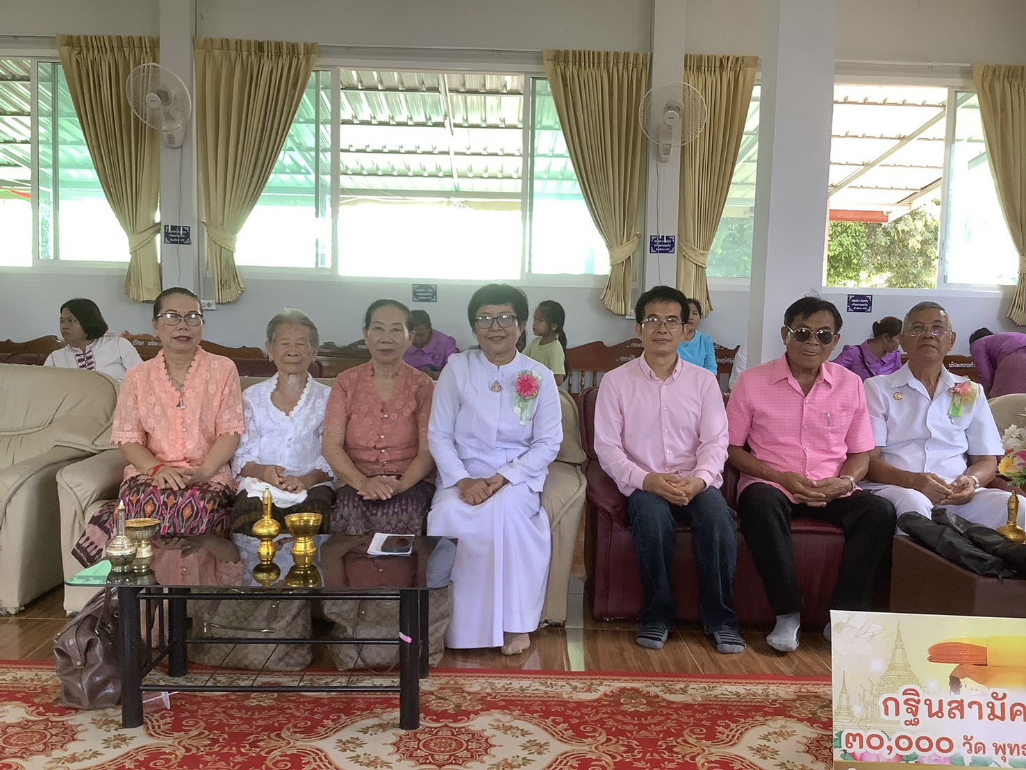 ภาพร่วมพิธีกรรมวัดบูรพาราม