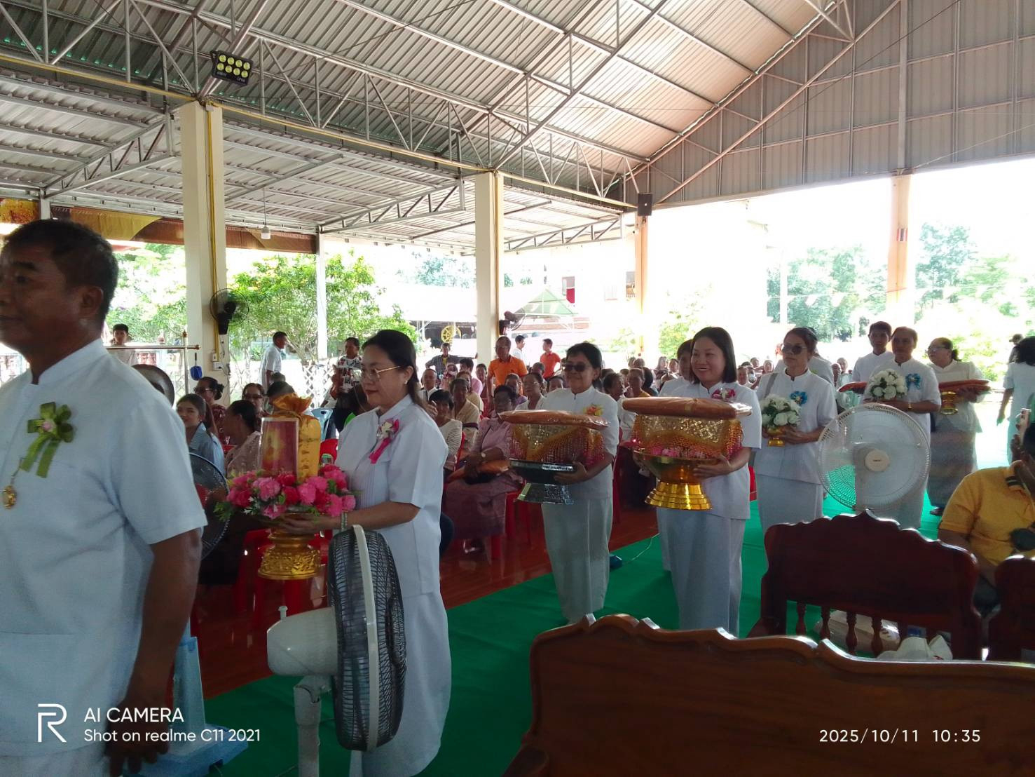 ภาพร่วมพิธีกรรมวัดหนองบัวน้อย