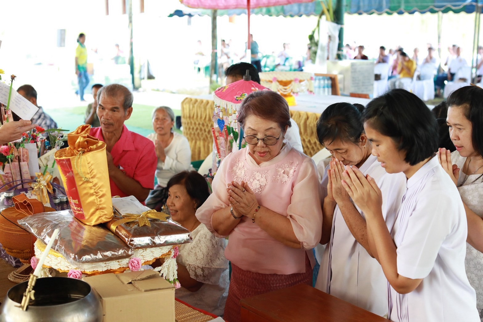 ภาพร่วมพิธีกรรมวัดป่าคุณากโร