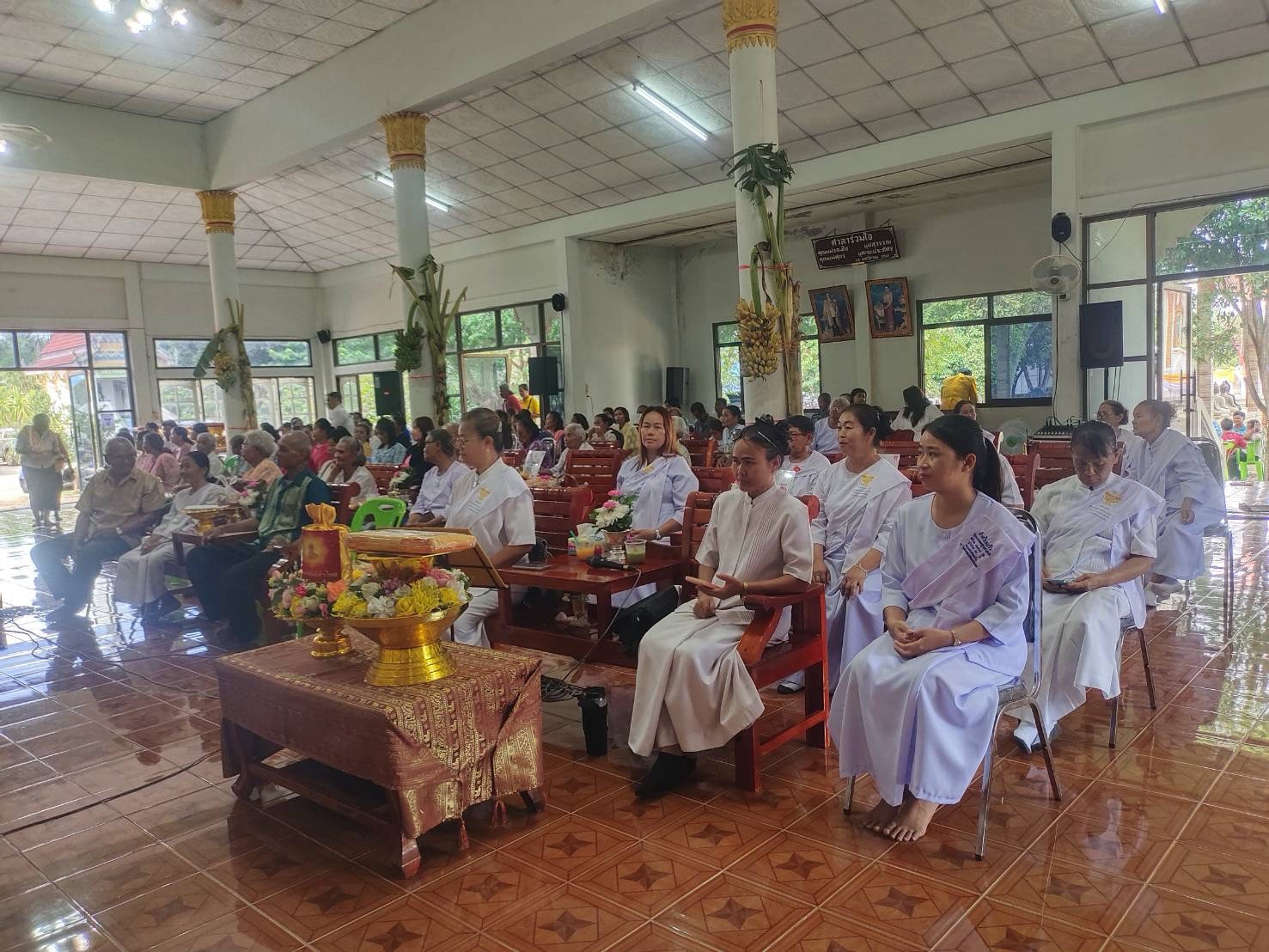 ภาพร่วมพิธีกรรมวัดหนองพฤกษ์