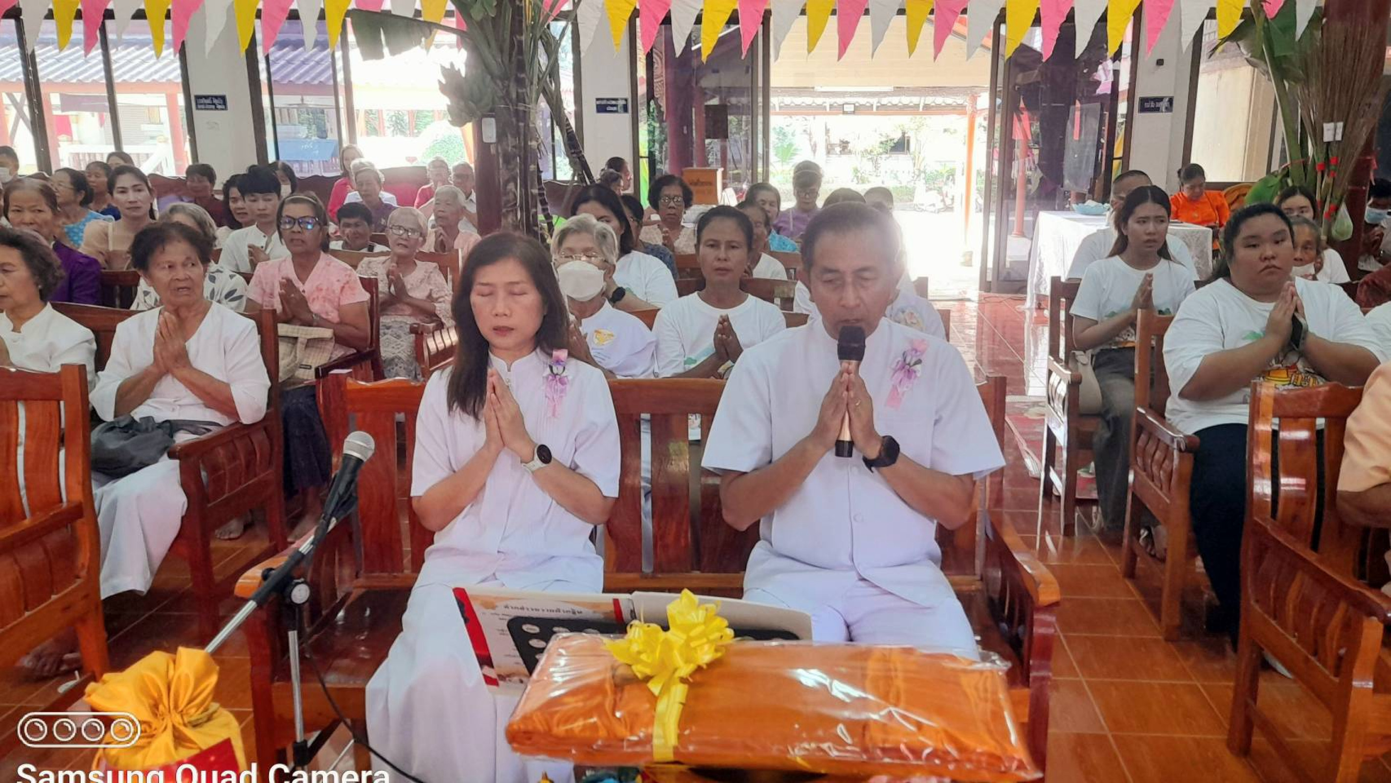 ภาพร่วมพิธีกรรมวัดโพธิ์ไทรงาม