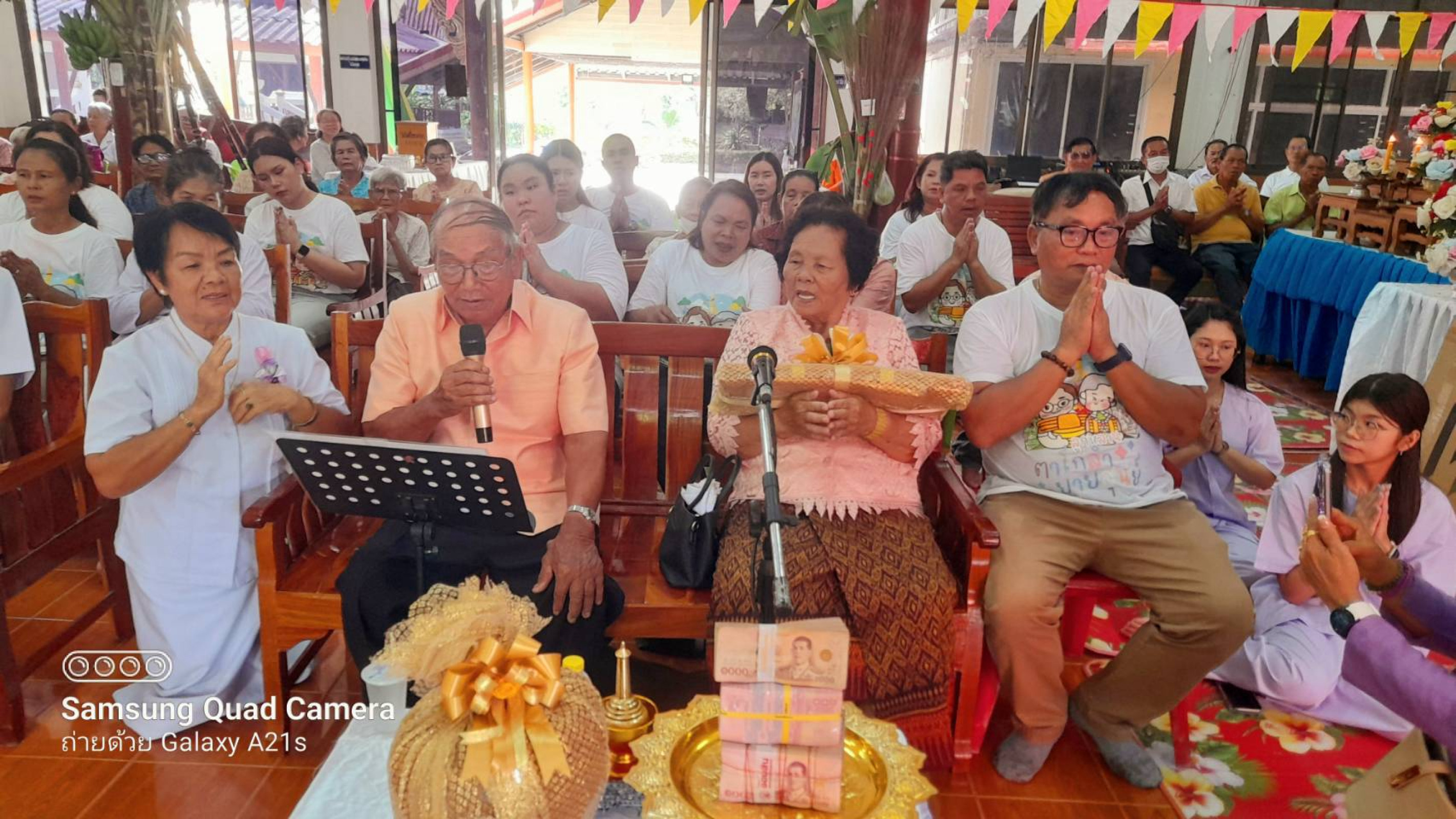 ภาพร่วมพิธีกรรมวัดโพธิ์ไทรงาม