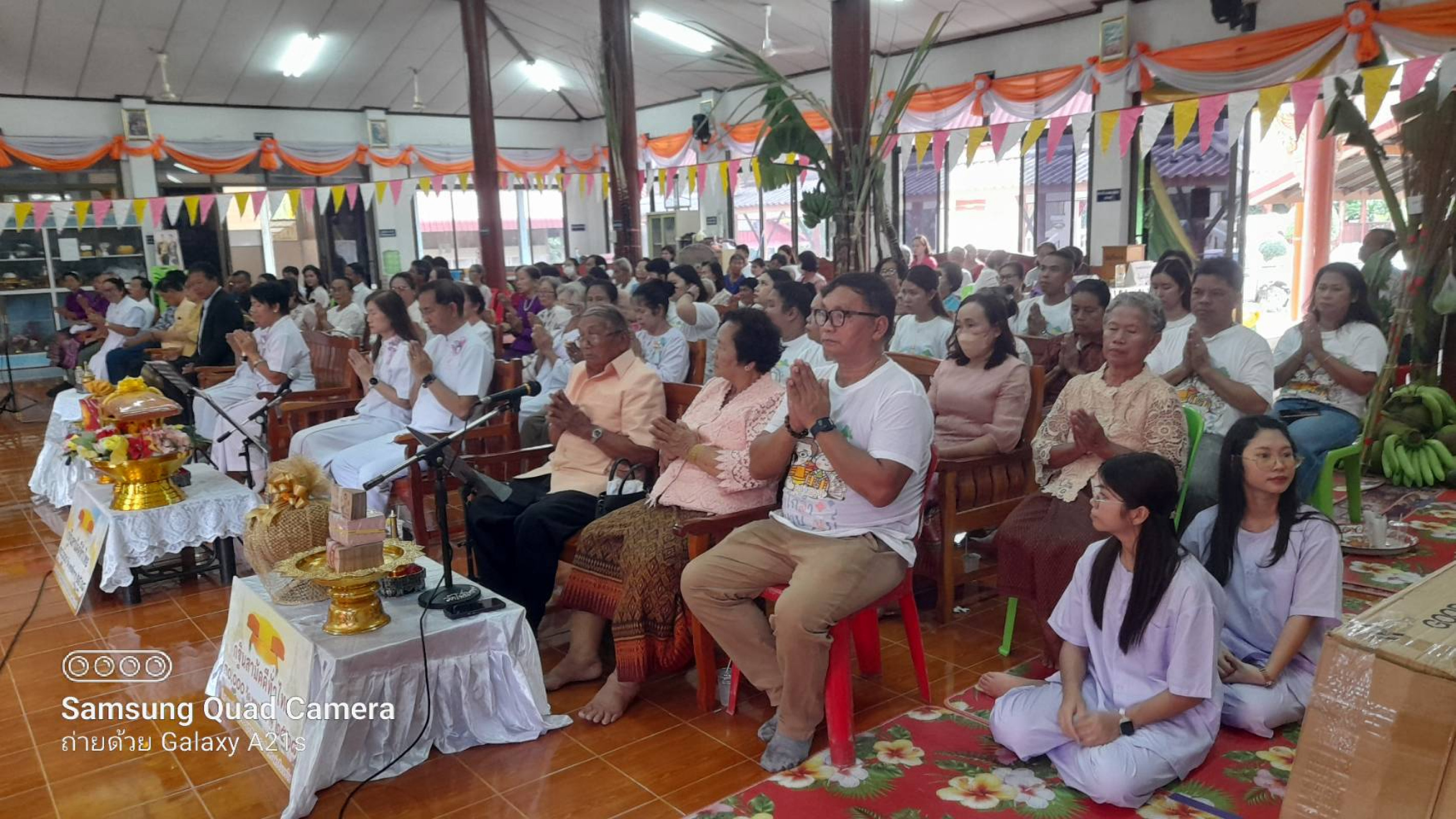 ภาพร่วมพิธีกรรมวัดโพธิ์ไทรงาม