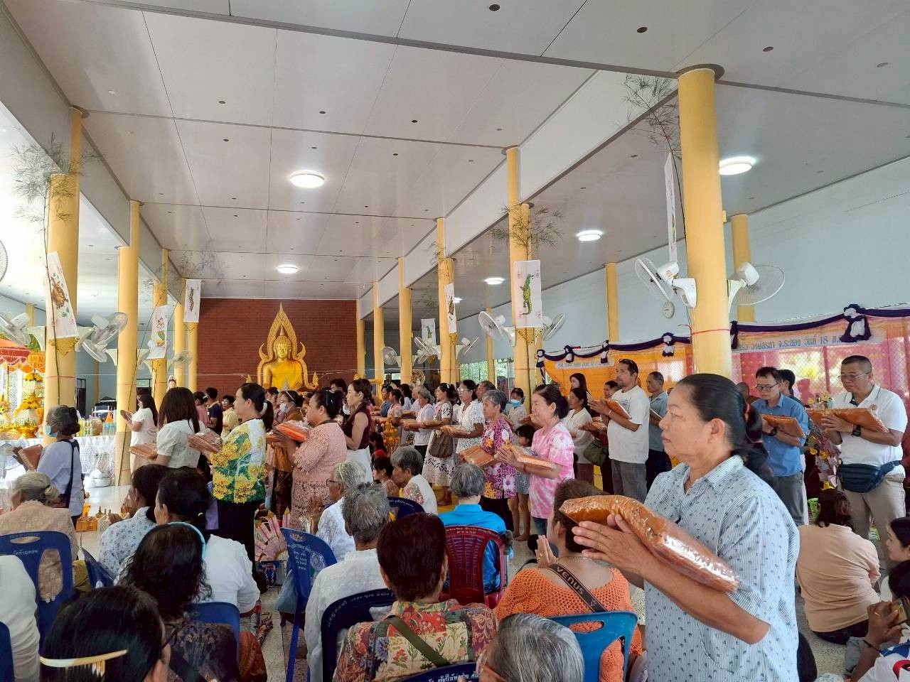 ภาพร่วมพิธีกรรมวัดวงษ์สรยา