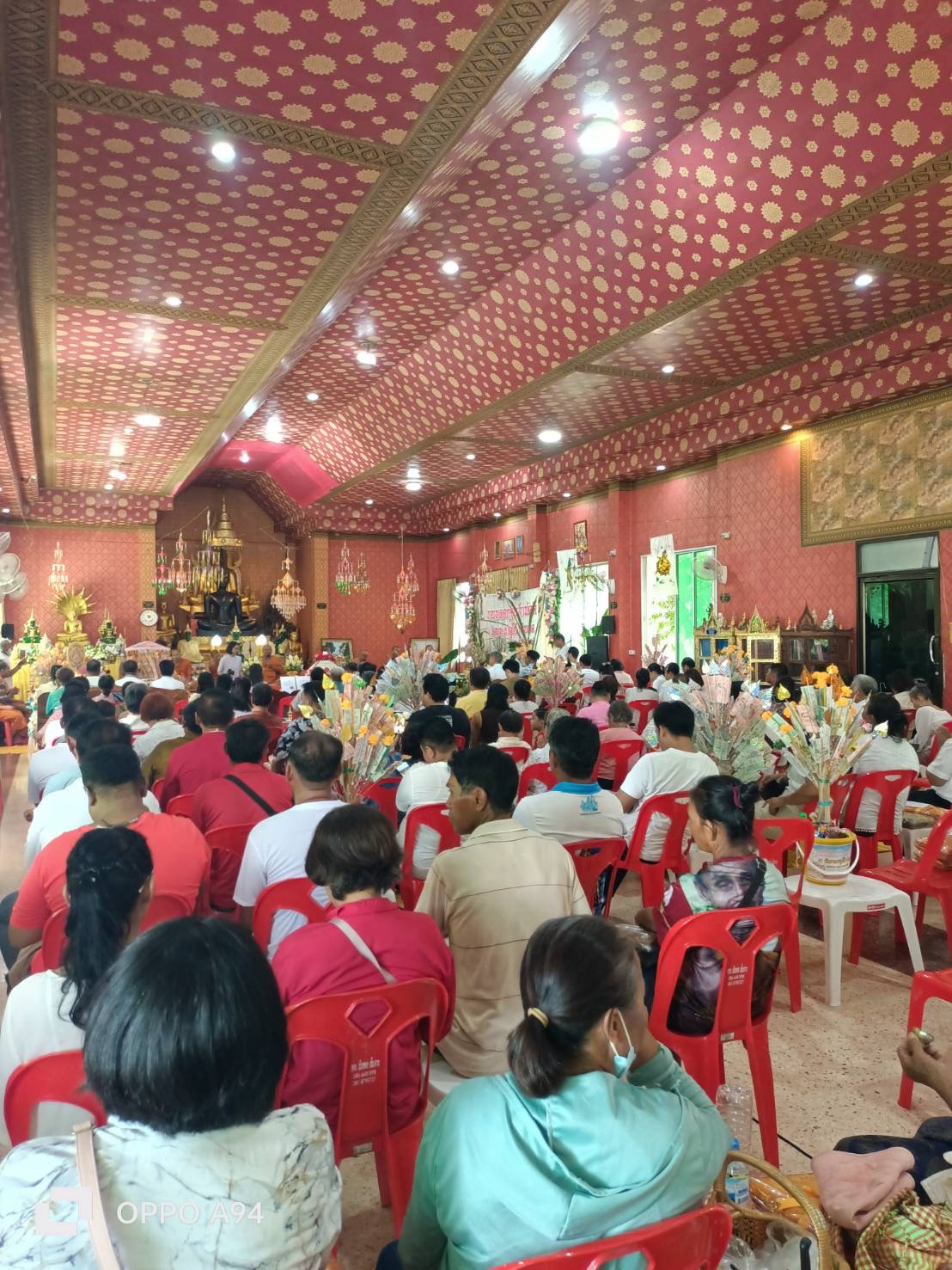 ภาพร่วมพิธีกรรมวัดพระธาตุโป่งดินสอ