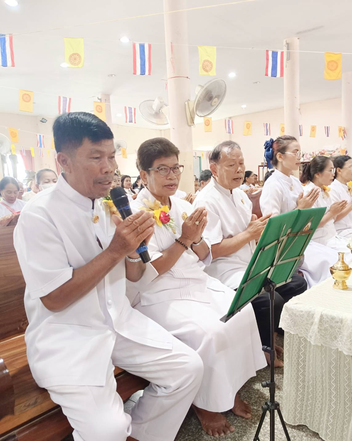 ภาพกล่าวคำถวายกฐินวัดขามขุนร่ม