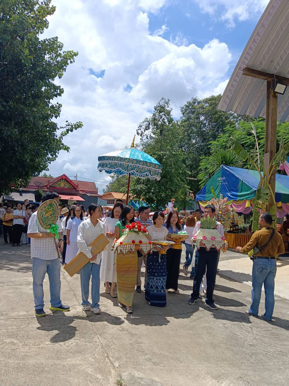 ภาพร่วมพิธีกรรมวัดปางแก