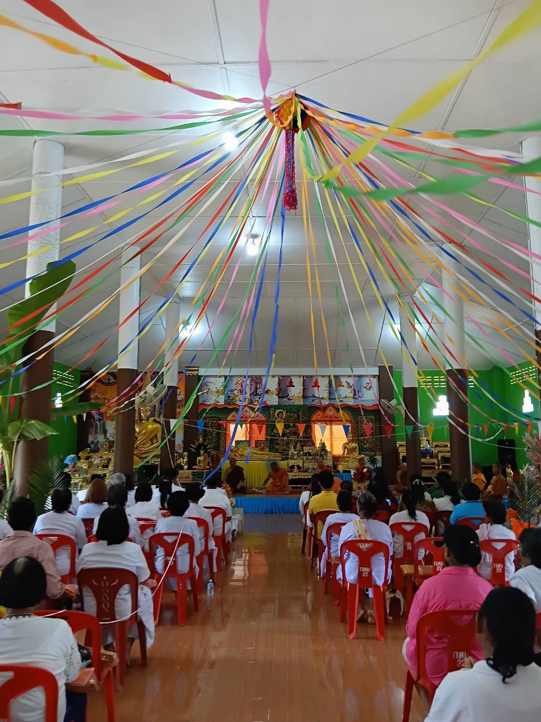 ภาพร่วมพิธีกรรมวัดมาบกราด