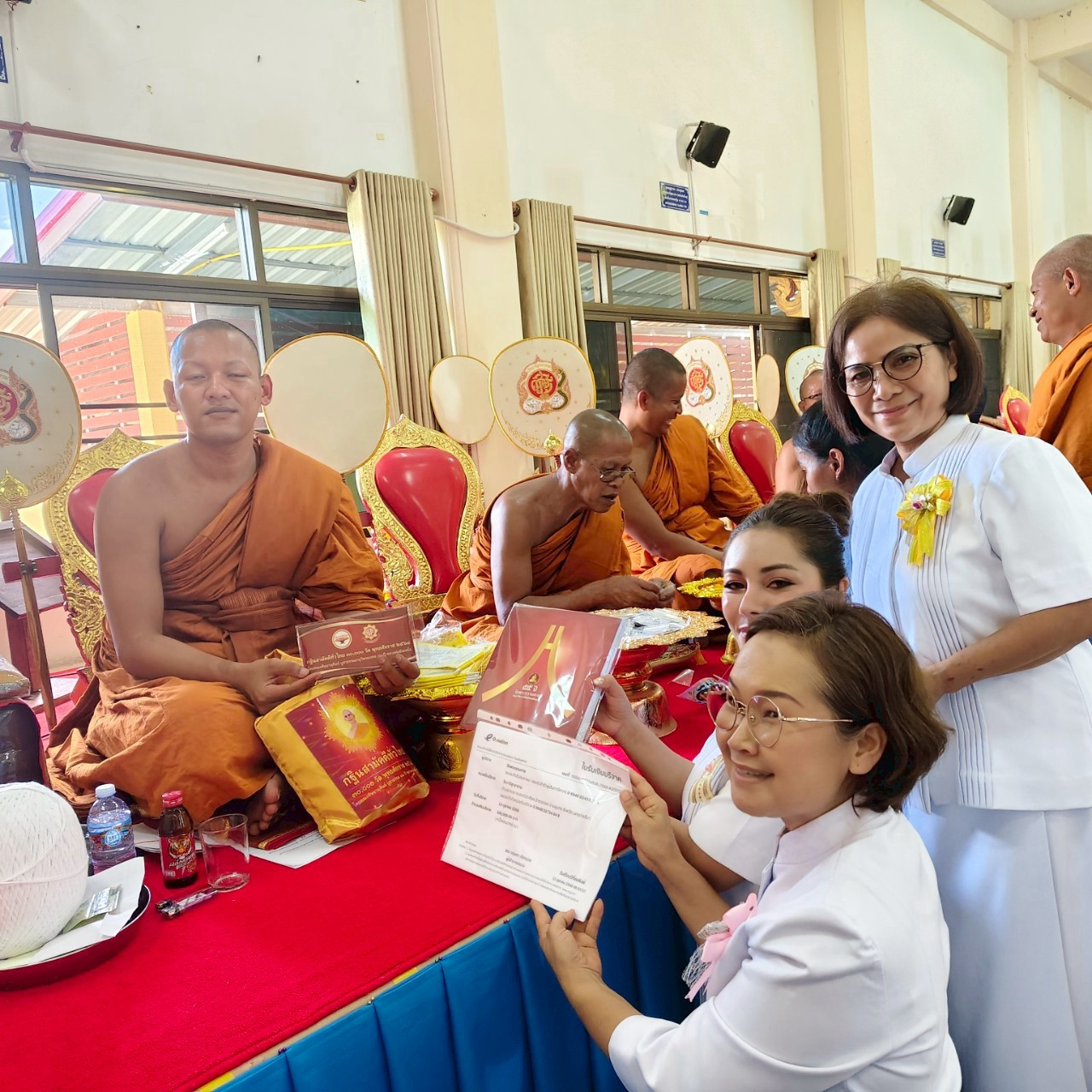 ภาพร่วมพิธีกรรมวัดวารีสุทธาราม