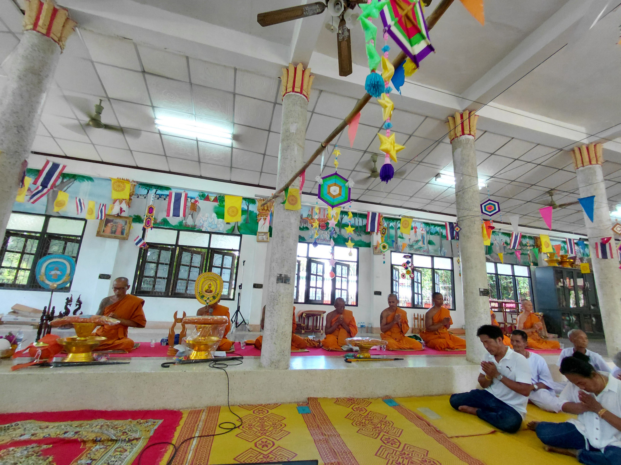 ภาพร่วมพิธีกรรมวัดหนองนา