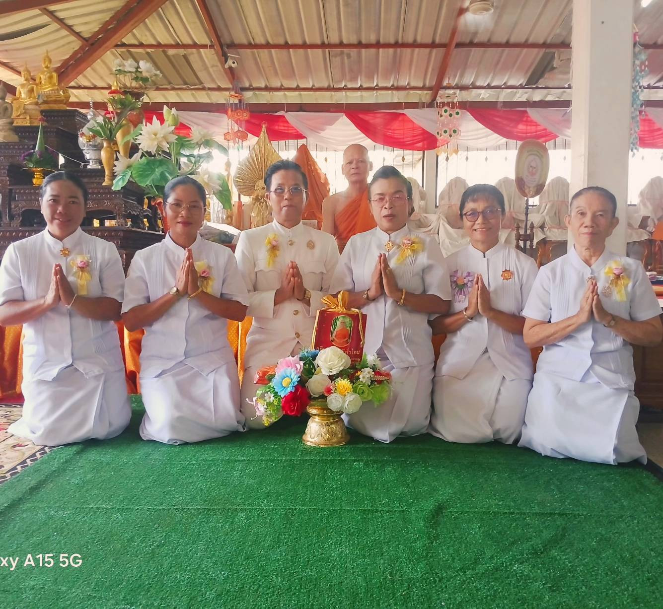 ภาพร่วมพิธีกรรมวัดหนองแสง