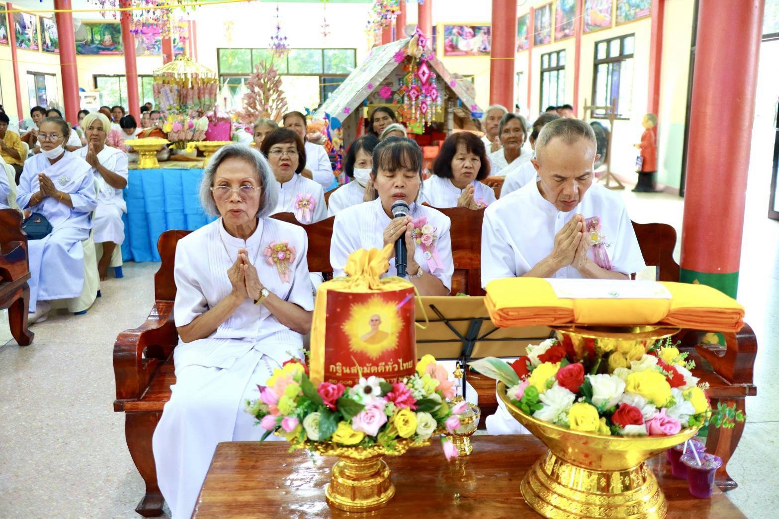 ภาพร่วมพิธีกรรมวัดสวนปอ