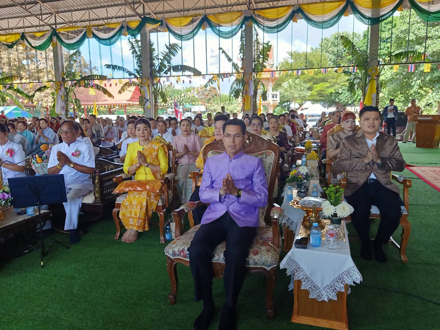 ภาพร่วมพิธีกรรมวัดหนองตาแก้ว