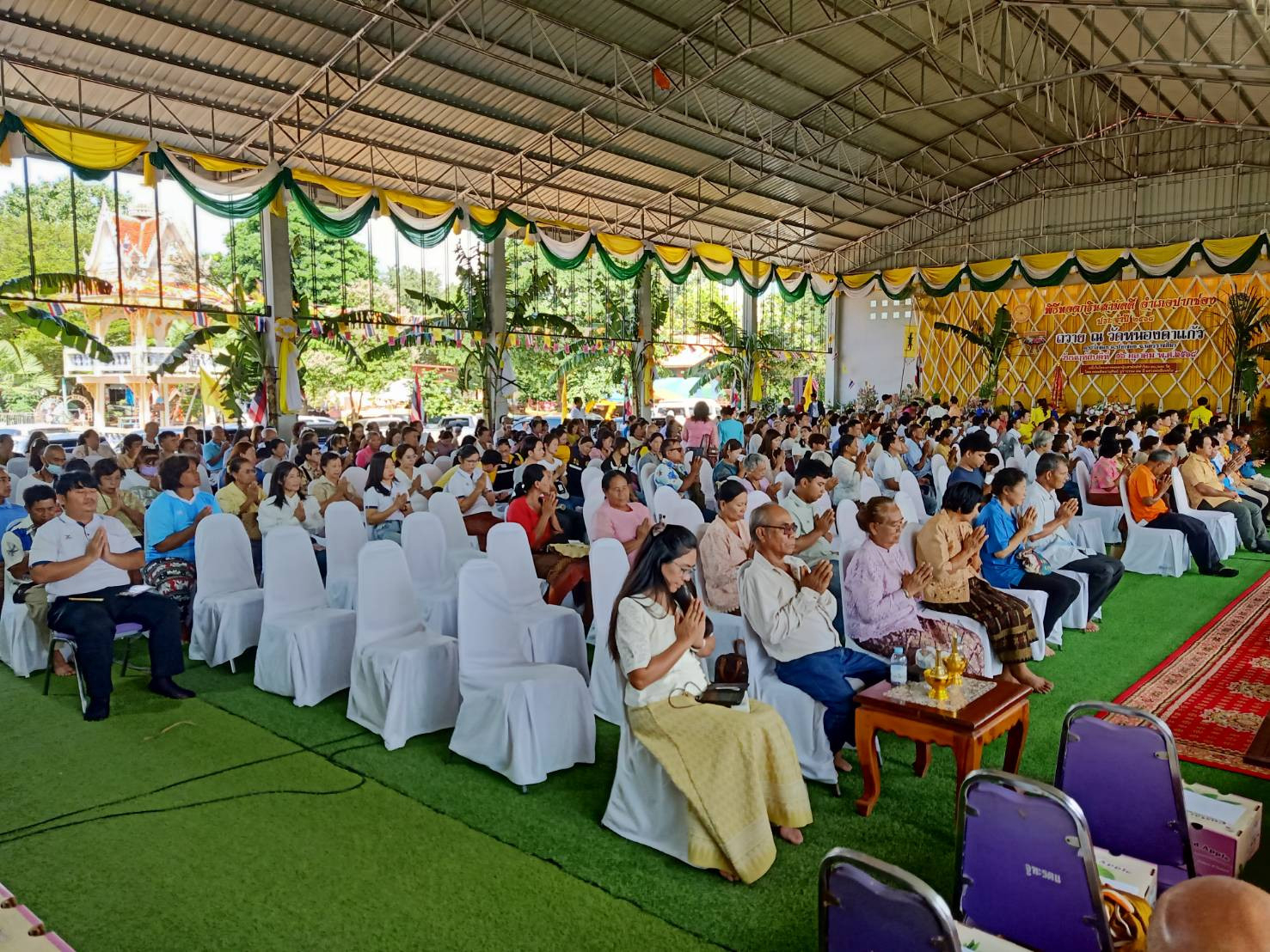 ภาพร่วมพิธีกรรมวัดหนองตาแก้ว