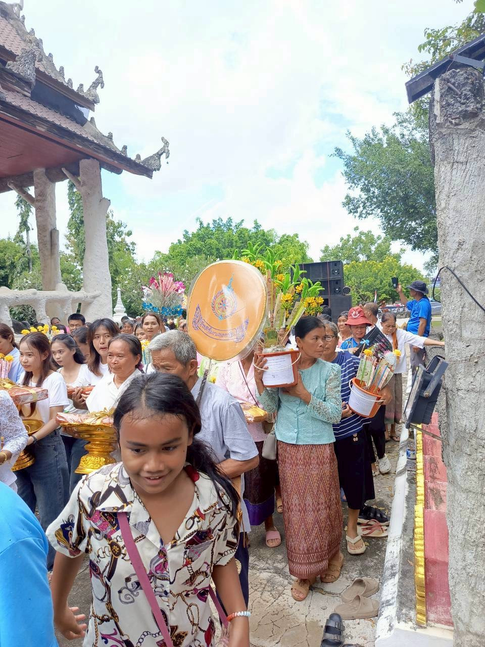 ภาพร่วมพิธีกรรมวัดบ้านพระ