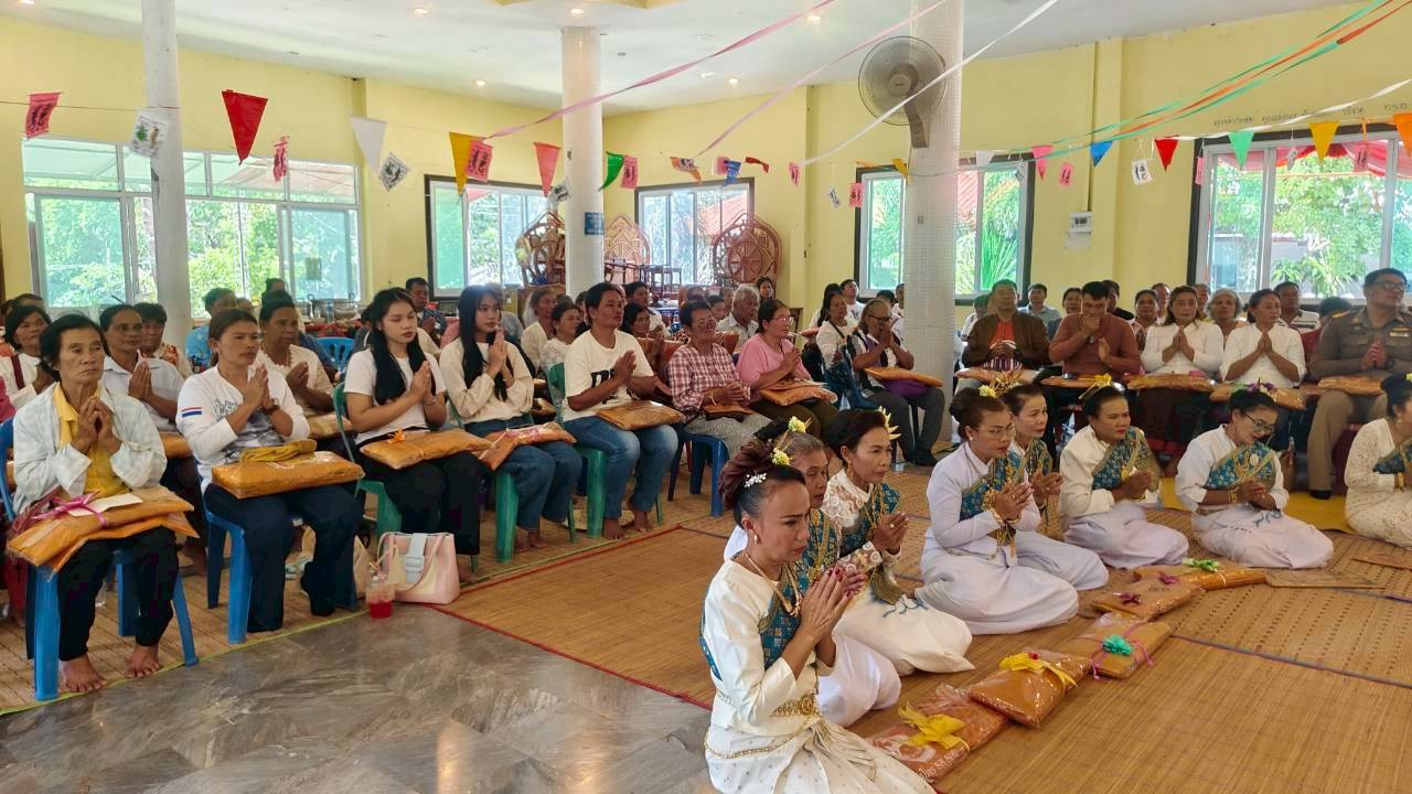 ภาพร่วมพิธีกรรมวัดป่าสามัคคีธรรม