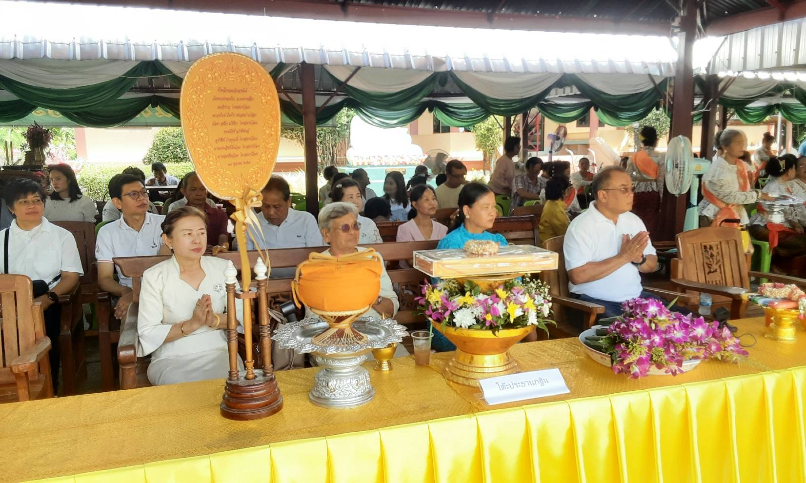 ภาพร่วมพิธีกรรมวัดหนองขอนใน